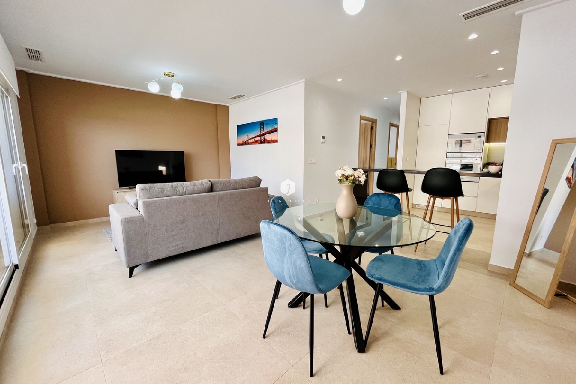 Resale - Apartment / flat -
El Raso - Costa Blanca