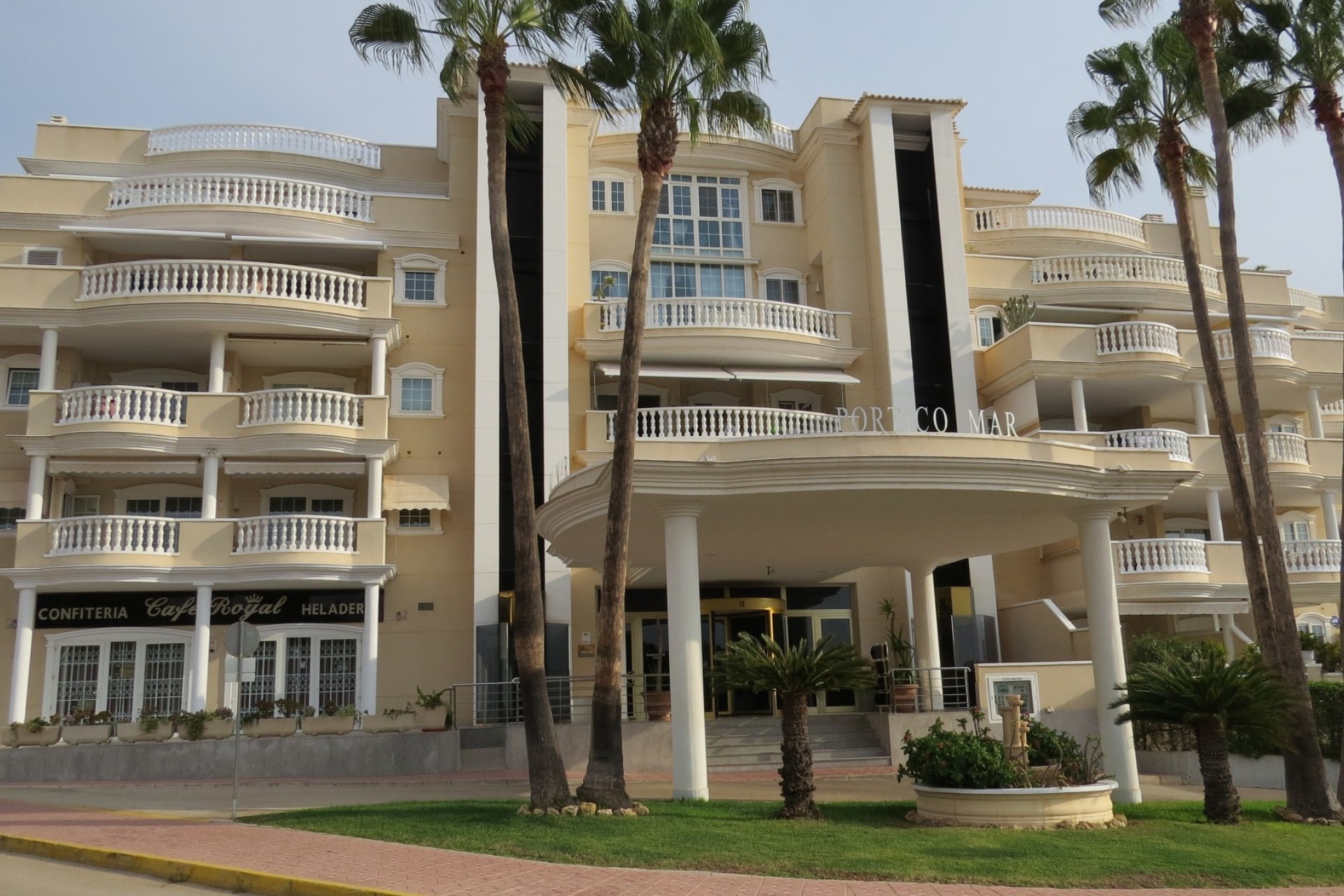 Resale - Apartment / flat -
Guardamar del Segura - Costa Blanca