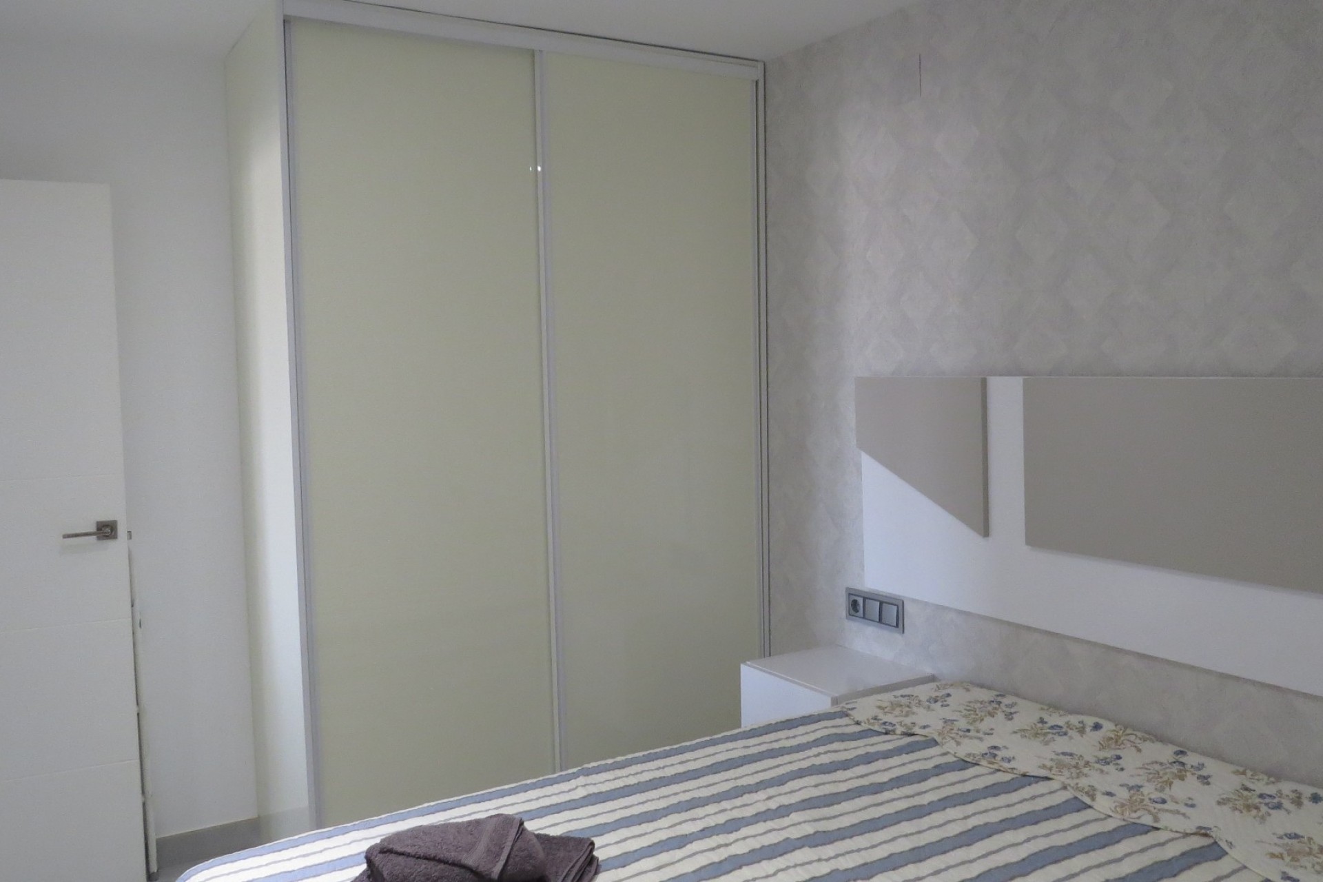 Resale - Apartment / flat -
Guardamar del Segura - Costa Blanca