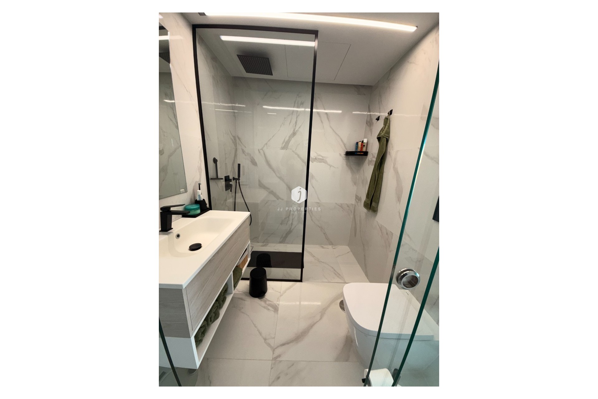 Resale - Apartment / flat -
Guardamar del Segura - Costa Blanca