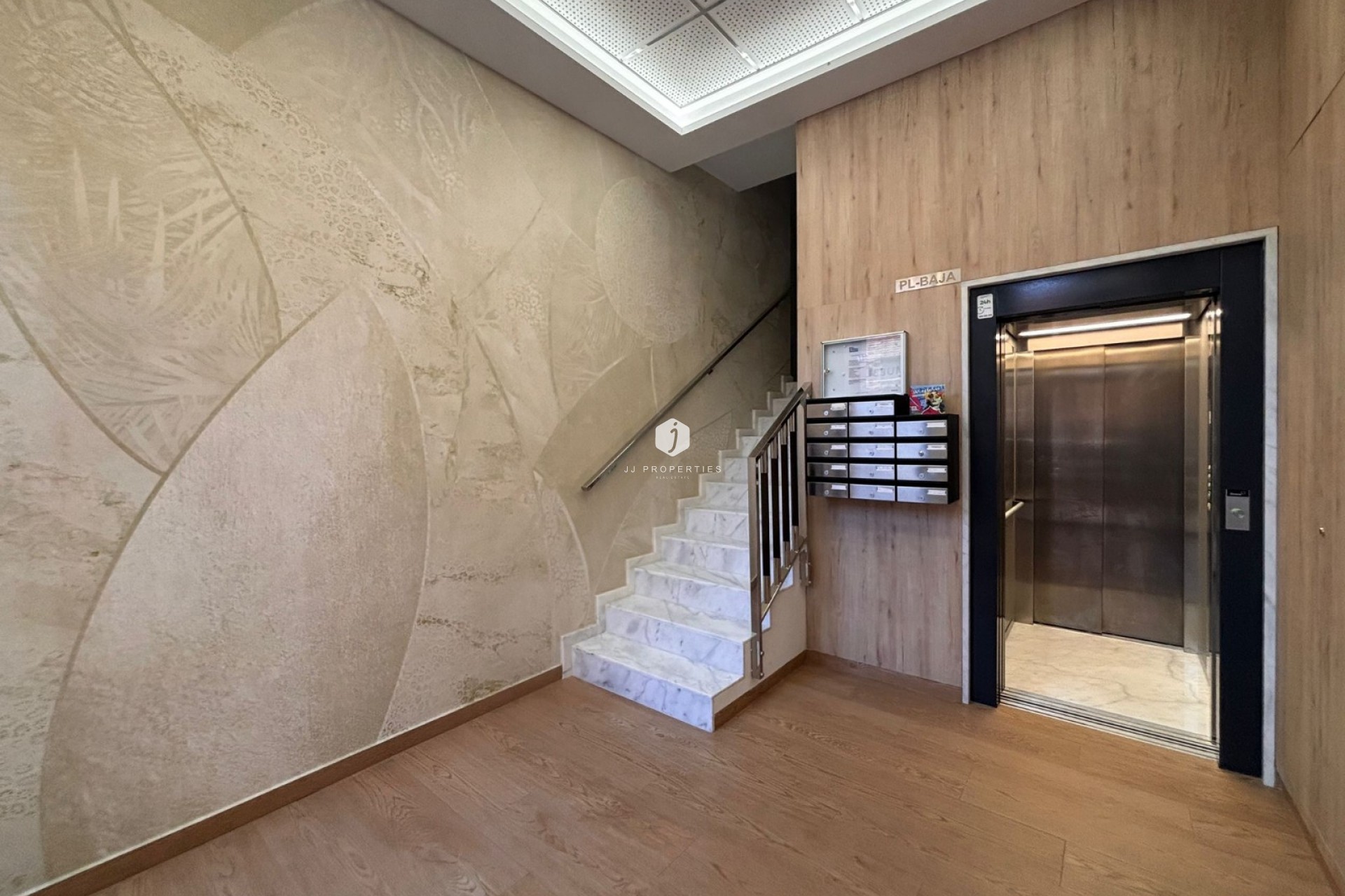 Resale - Apartment / flat -
Guardamar del Segura - Costa Blanca