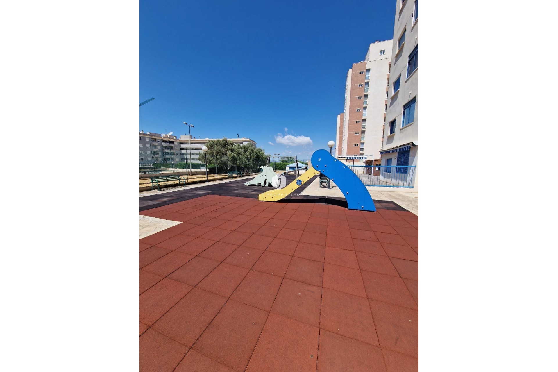 Resale - Apartment / flat -
Guardamar del Segura - Costa Blanca