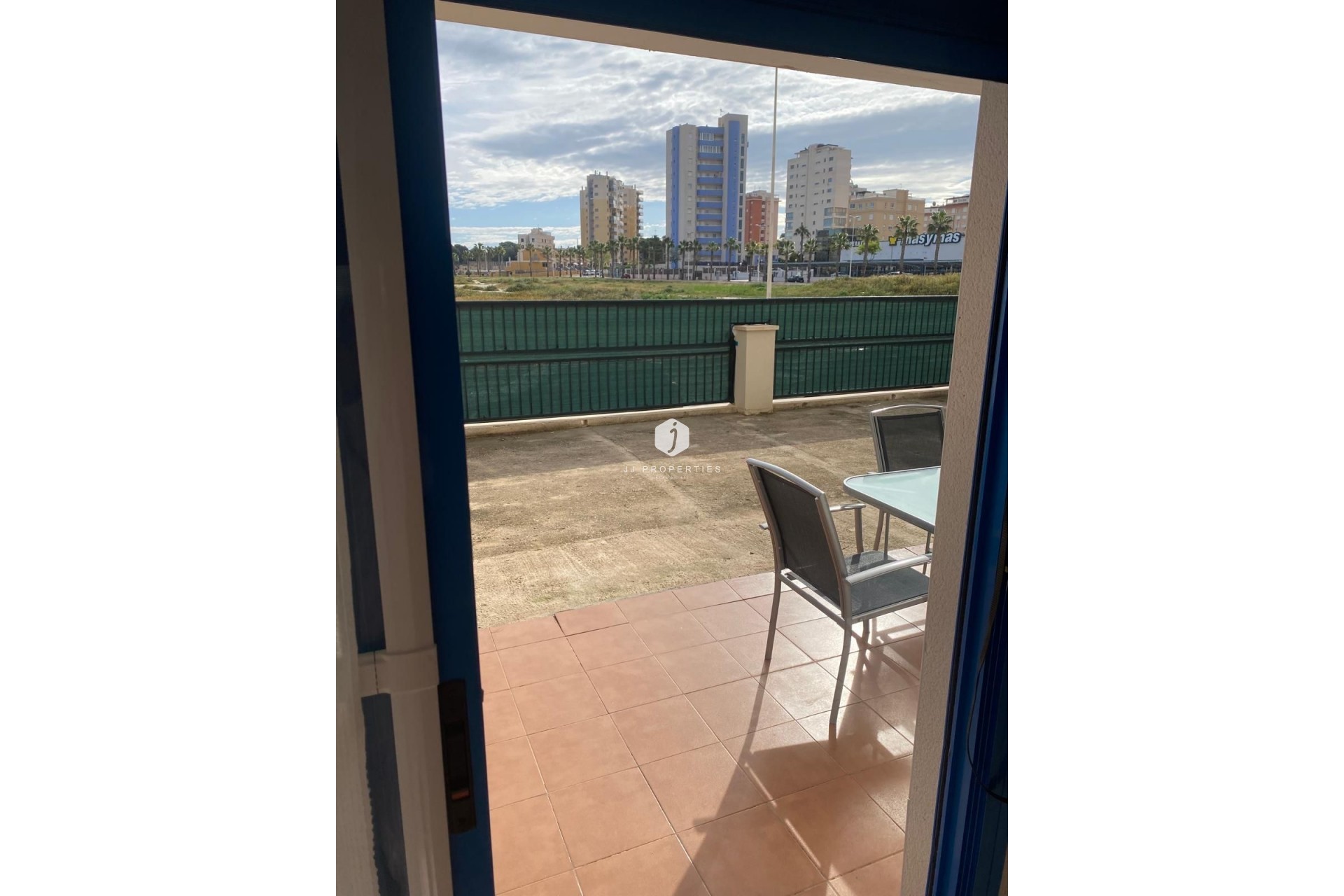 Resale - Apartment / flat -
Guardamar del Segura - Costa Blanca