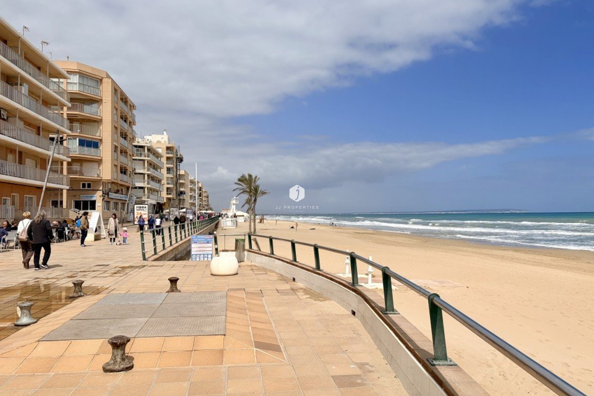 Resale - Apartment / flat -
Guardamar del Segura - Costa Blanca