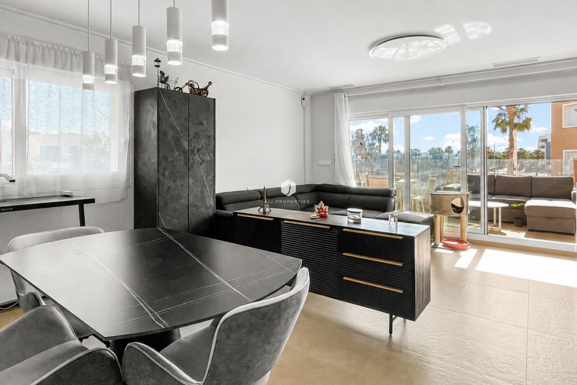 Resale - Apartment / flat -
Guardamar del Segura - Costa Blanca