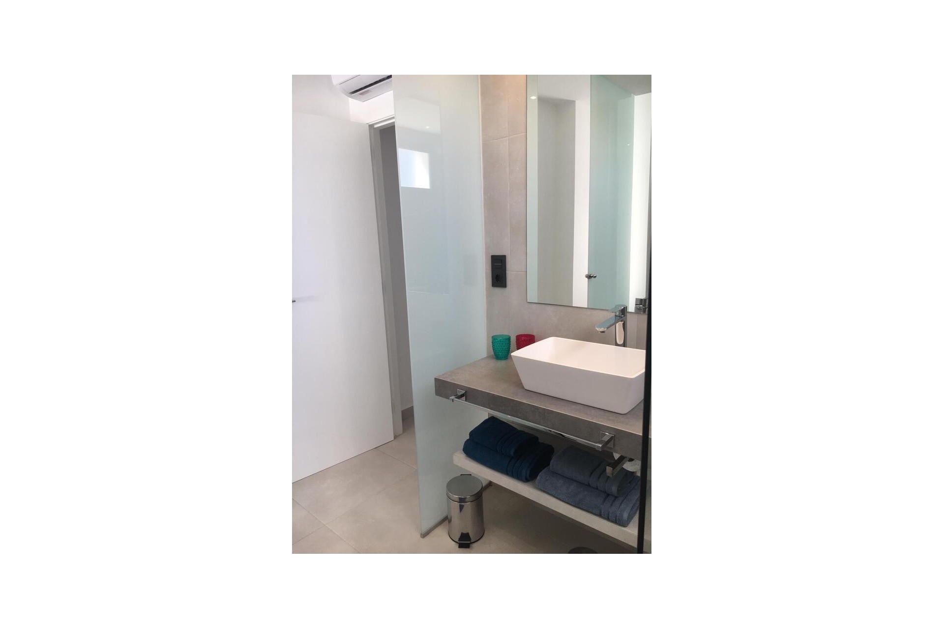 Resale - Apartment / flat -
Guardamar del Segura - EL RAZO