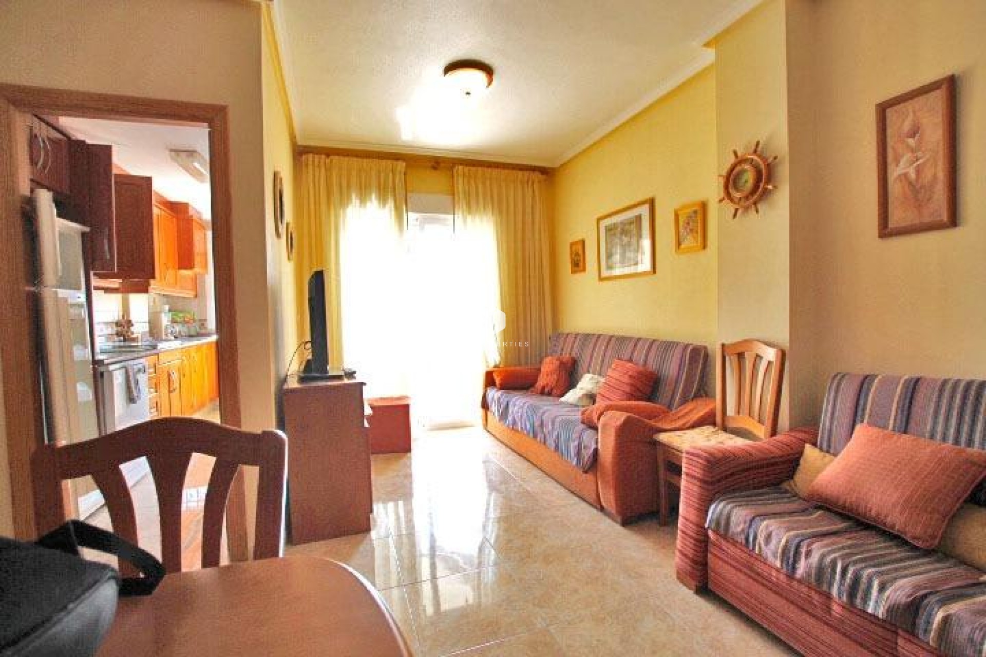 Resale - Apartment / flat -
Guardamar del Segura - Pueblo