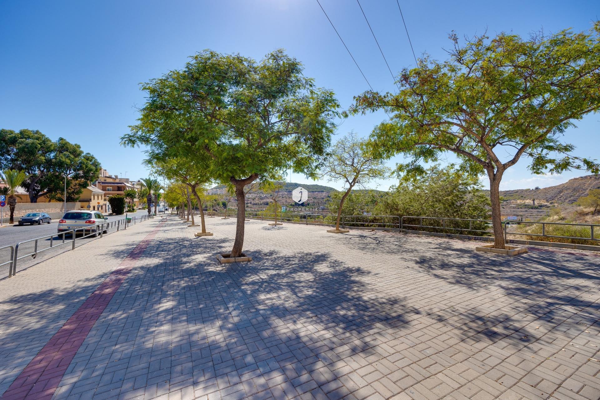 Resale - Apartment / flat -
Guardamar del Segura - Pueblo