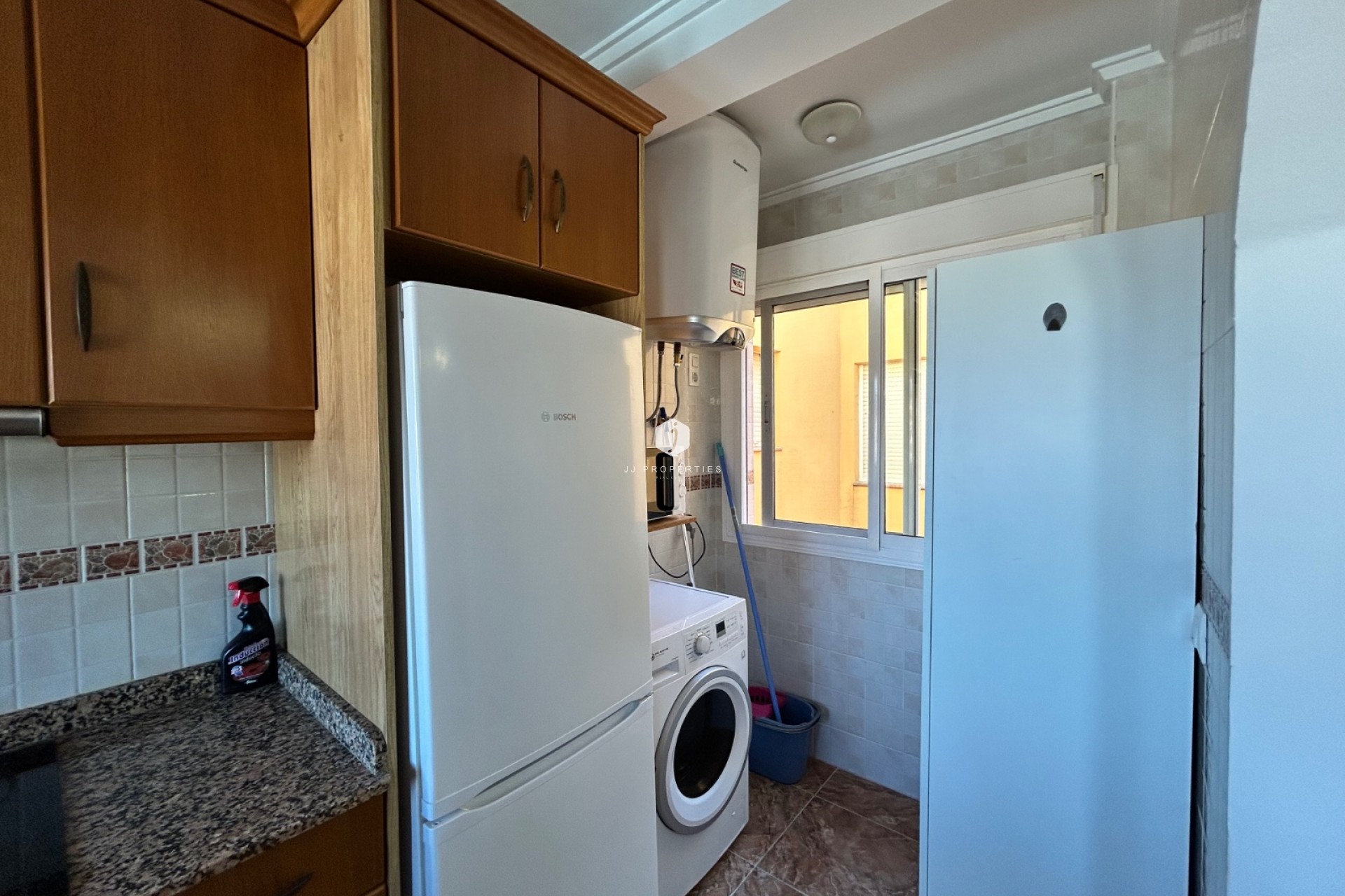 Resale - Apartment / flat -
Jacarilla - Inland