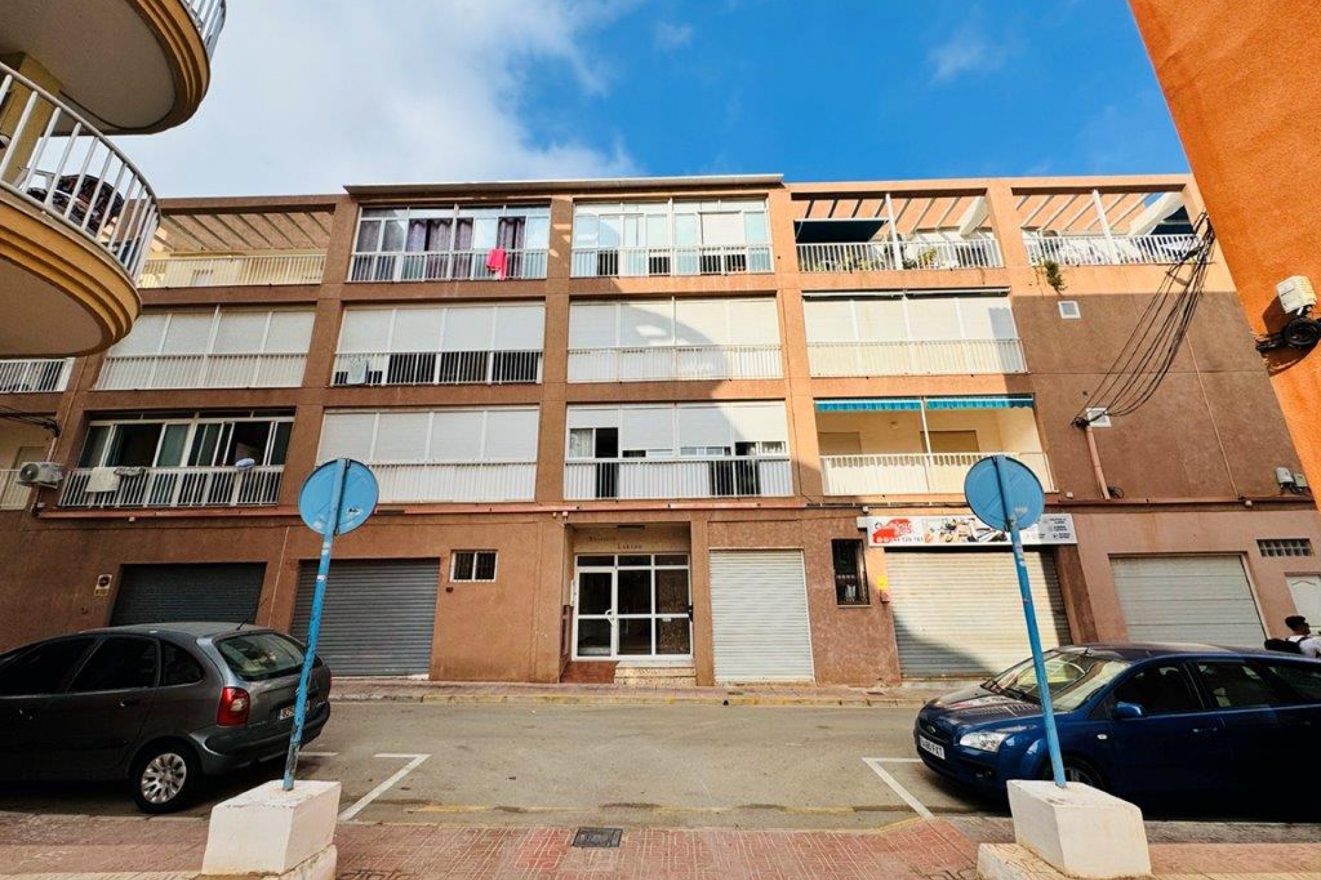 Resale - Apartment / flat -
La Mata - Costa Blanca