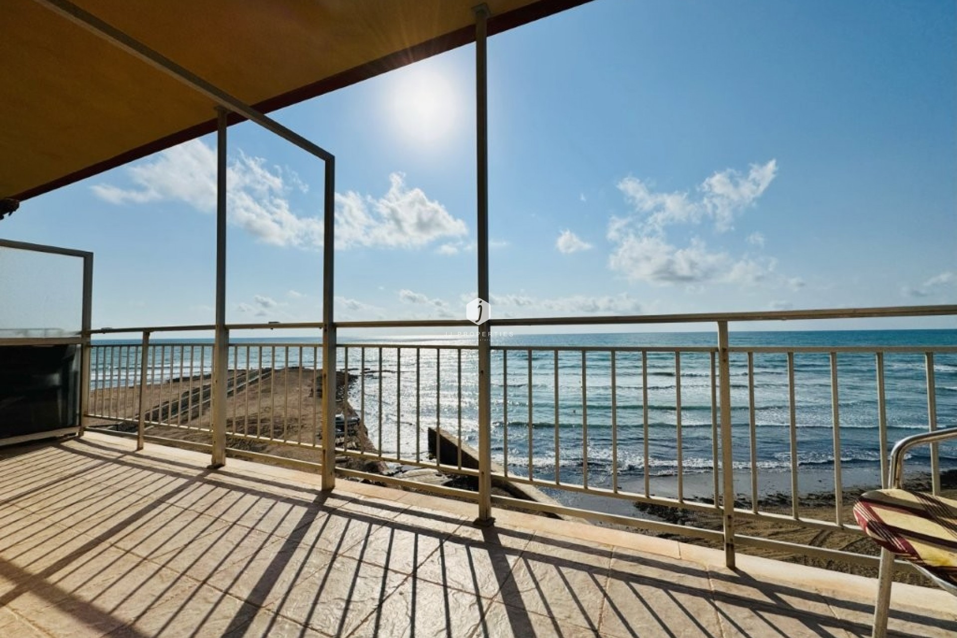 Resale - Apartment / flat -
La Mata - Costa Blanca