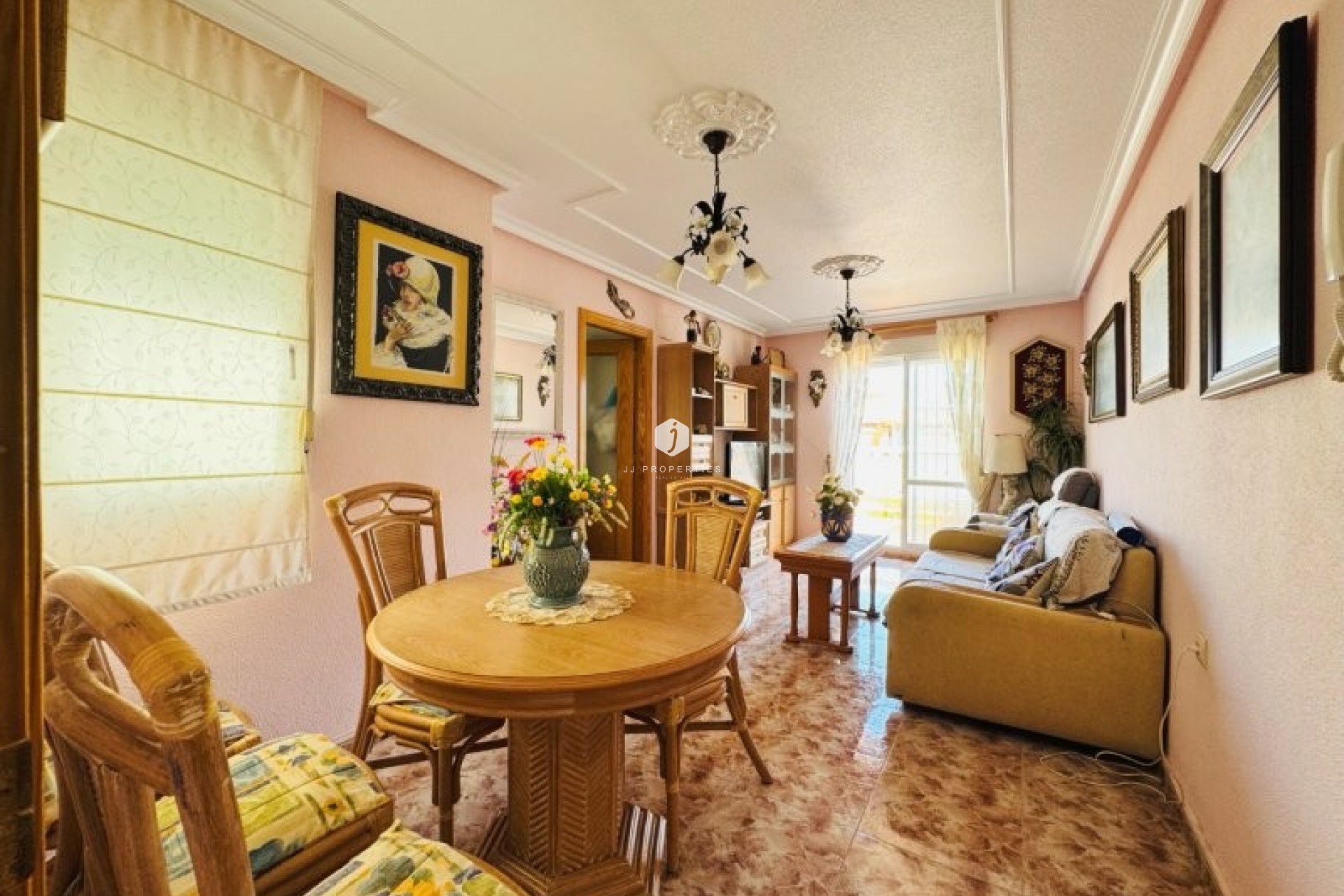 Resale - Apartment / flat -
La Mata - Costa Blanca