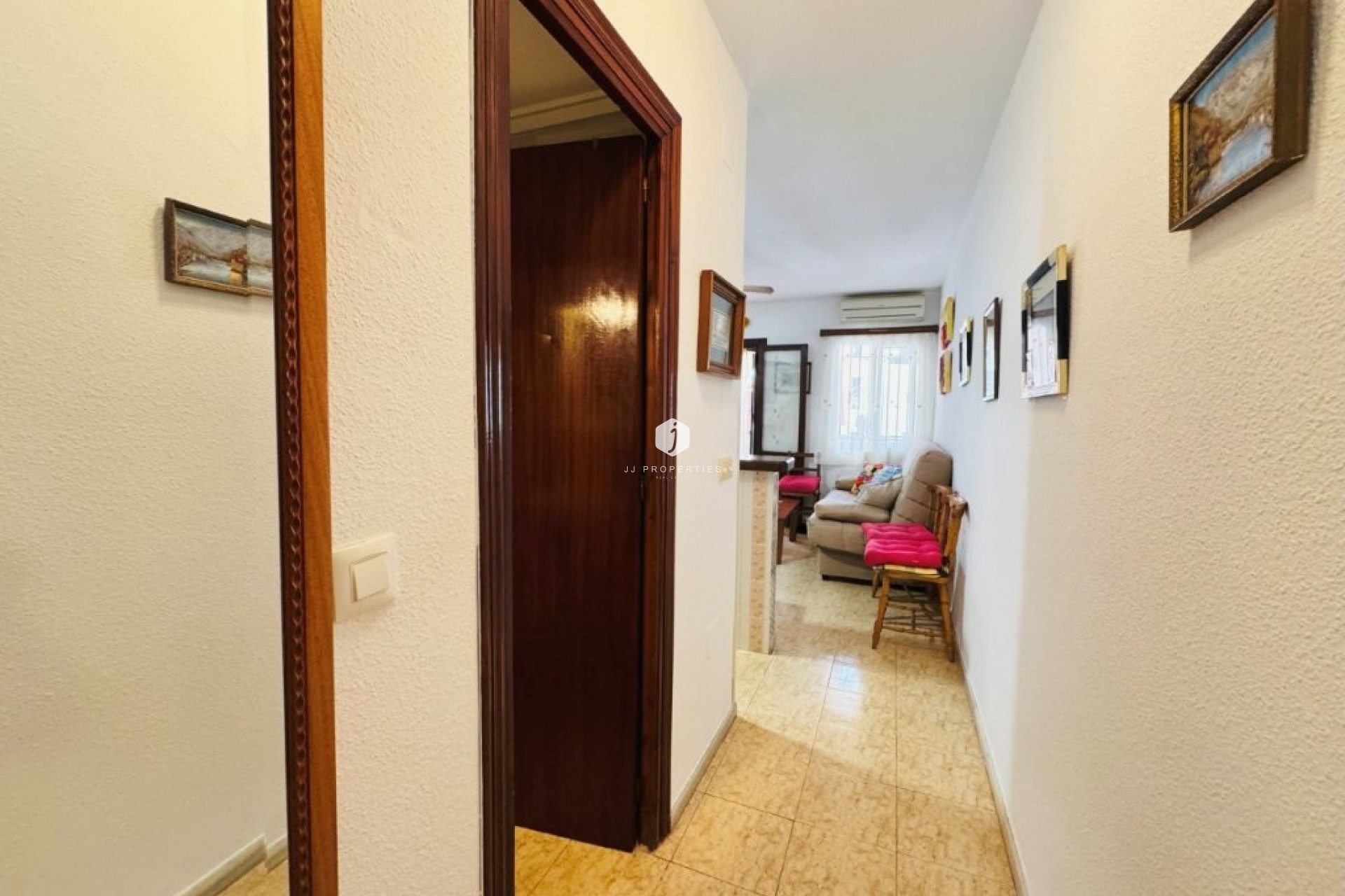 Resale - Apartment / flat -
La Mata - Costa Blanca
