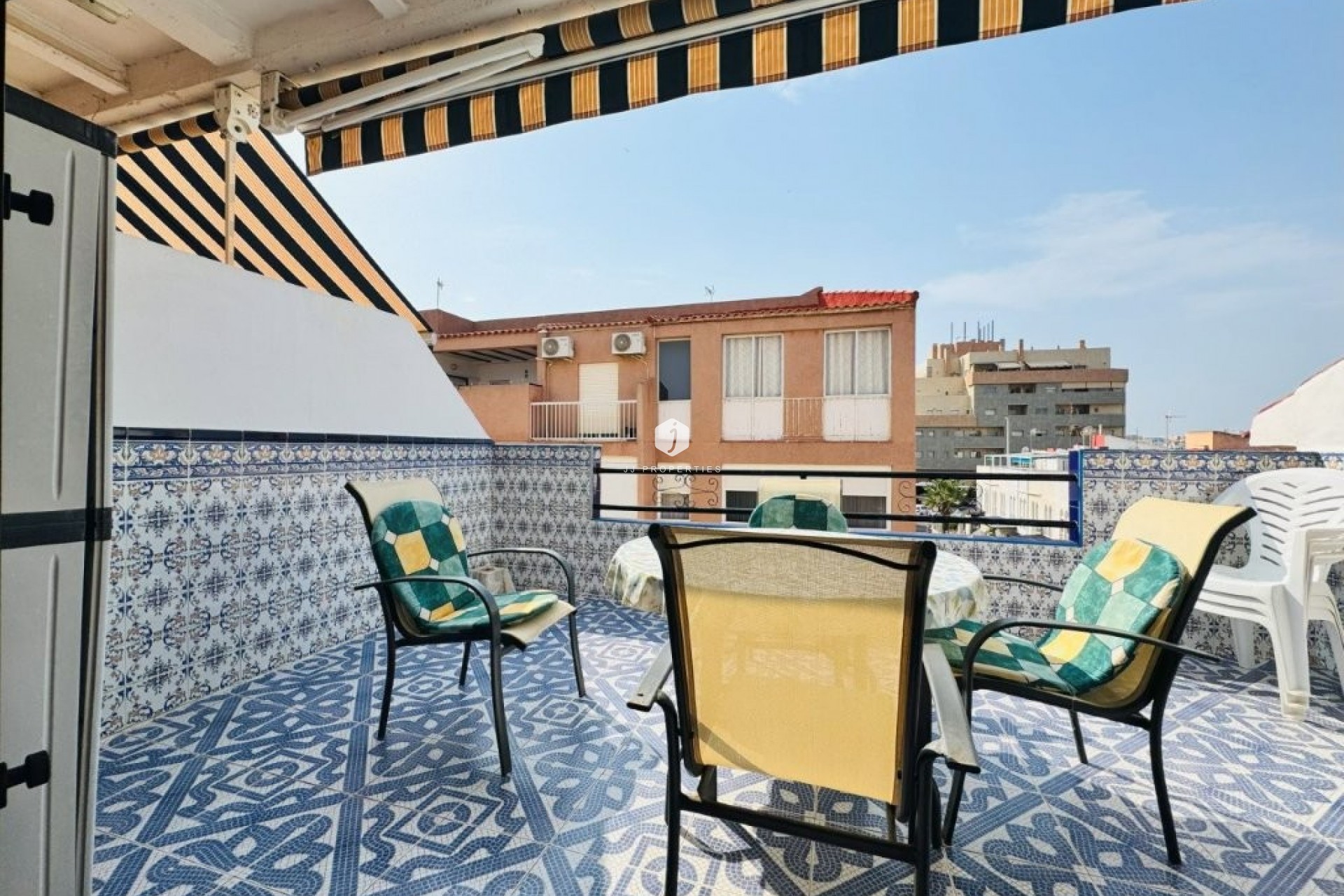 Resale - Apartment / flat -
La Mata - Costa Blanca