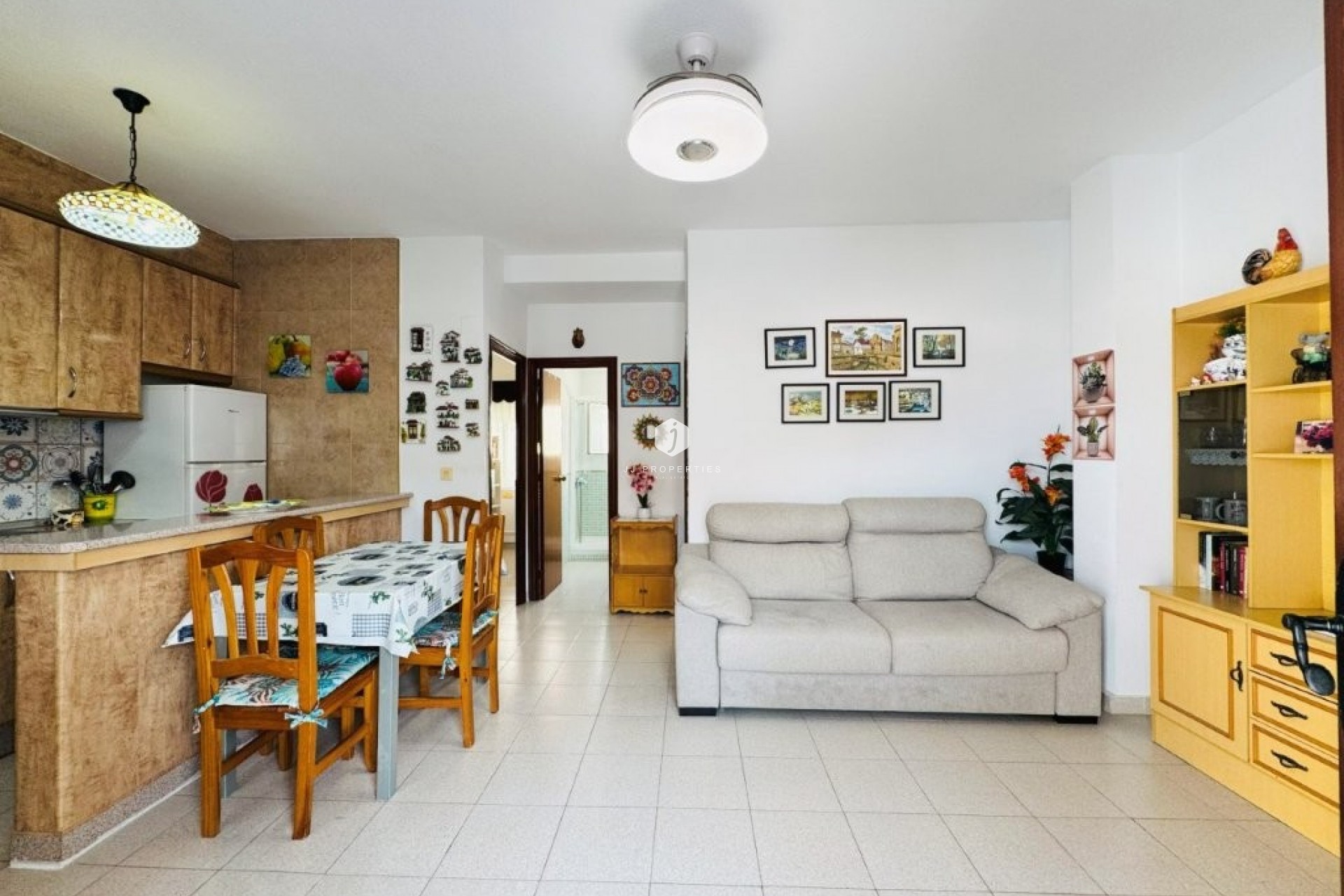 Resale - Apartment / flat -
La Mata - Costa Blanca