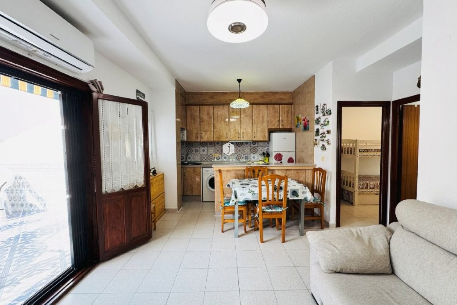 Resale - Apartment / flat -
La Mata - Costa Blanca