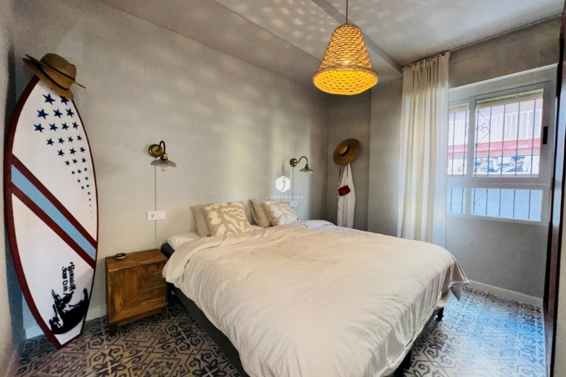 Resale - Apartment / flat -
La Mata - Costa Blanca