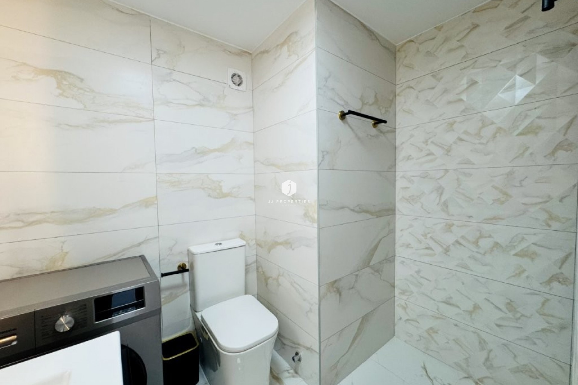 Resale - Apartment / flat -
La Mata - Costa Blanca