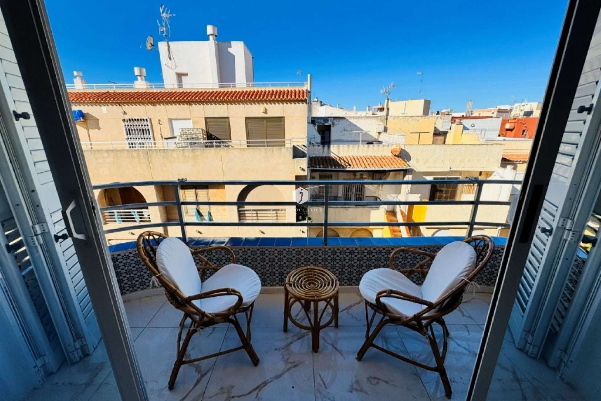 Resale - Apartment / flat -
La Mata - Costa Blanca