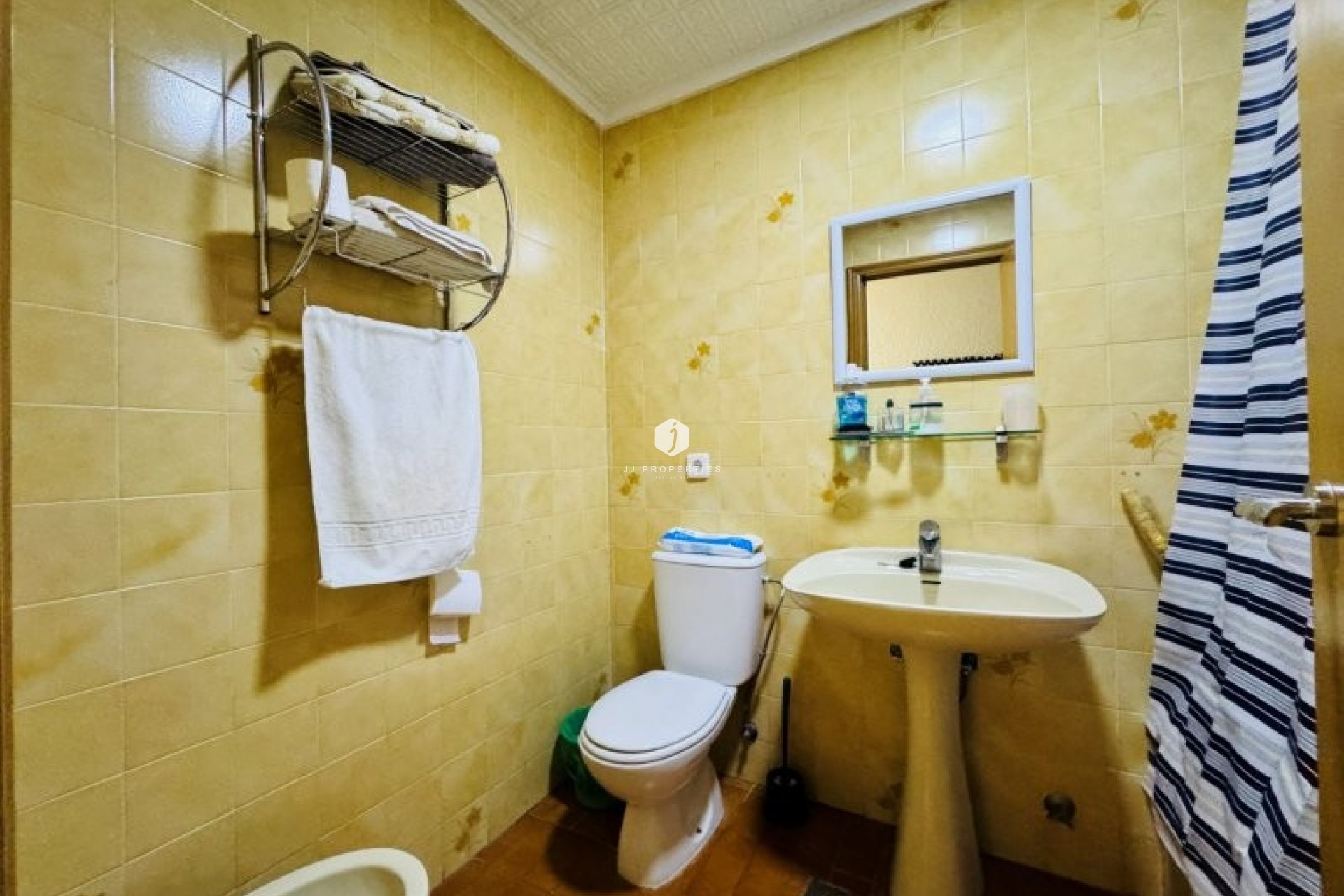 Resale - Apartment / flat -
La Mata - Costa Blanca