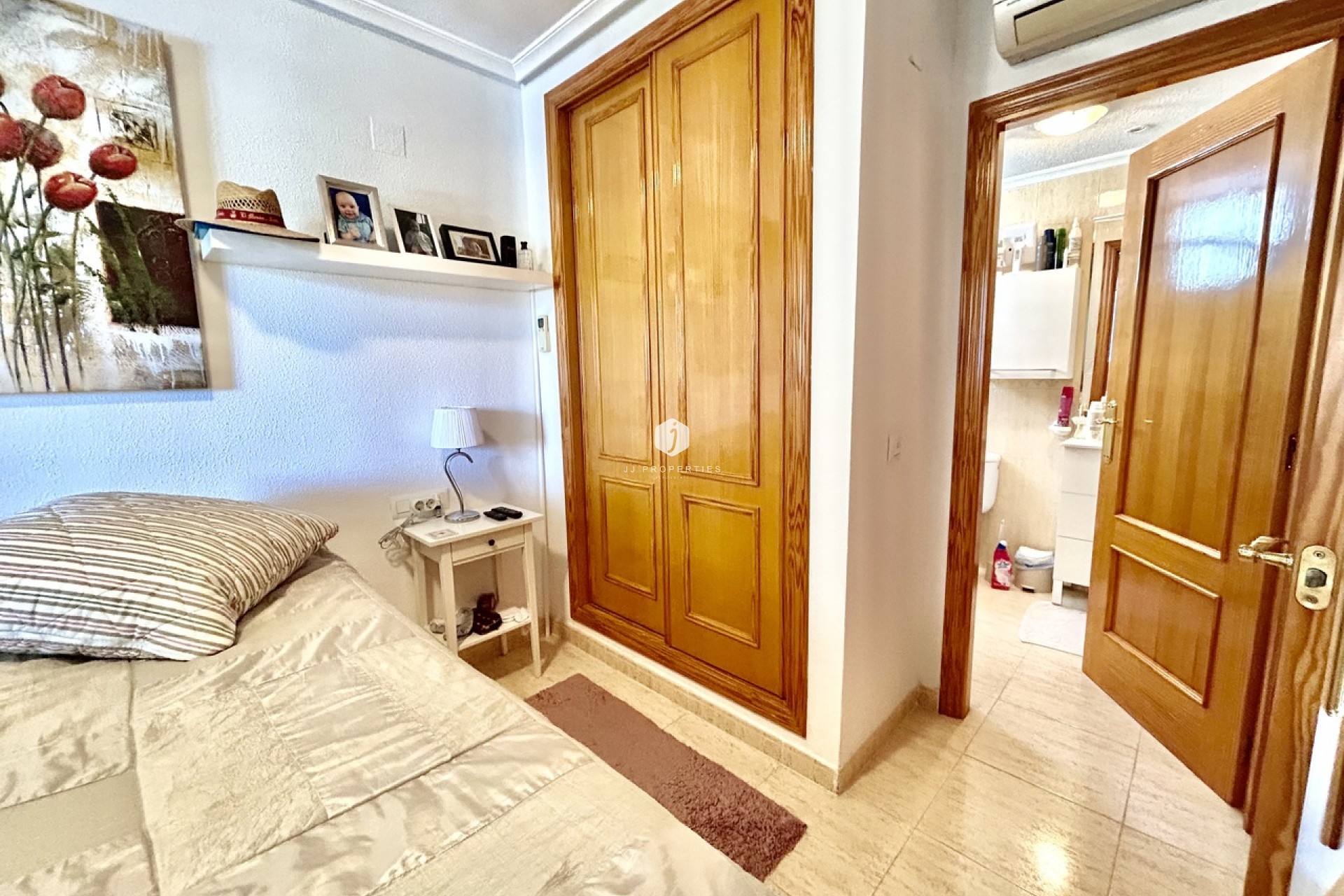 Resale - Apartment / flat -
La Mata - Costa Blanca