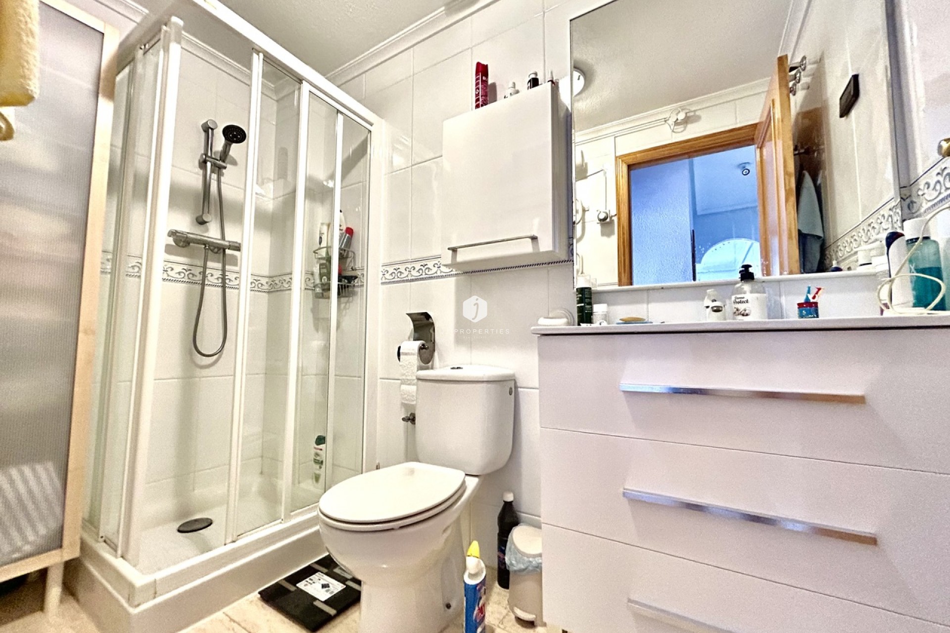 Resale - Apartment / flat -
La Mata - Costa Blanca