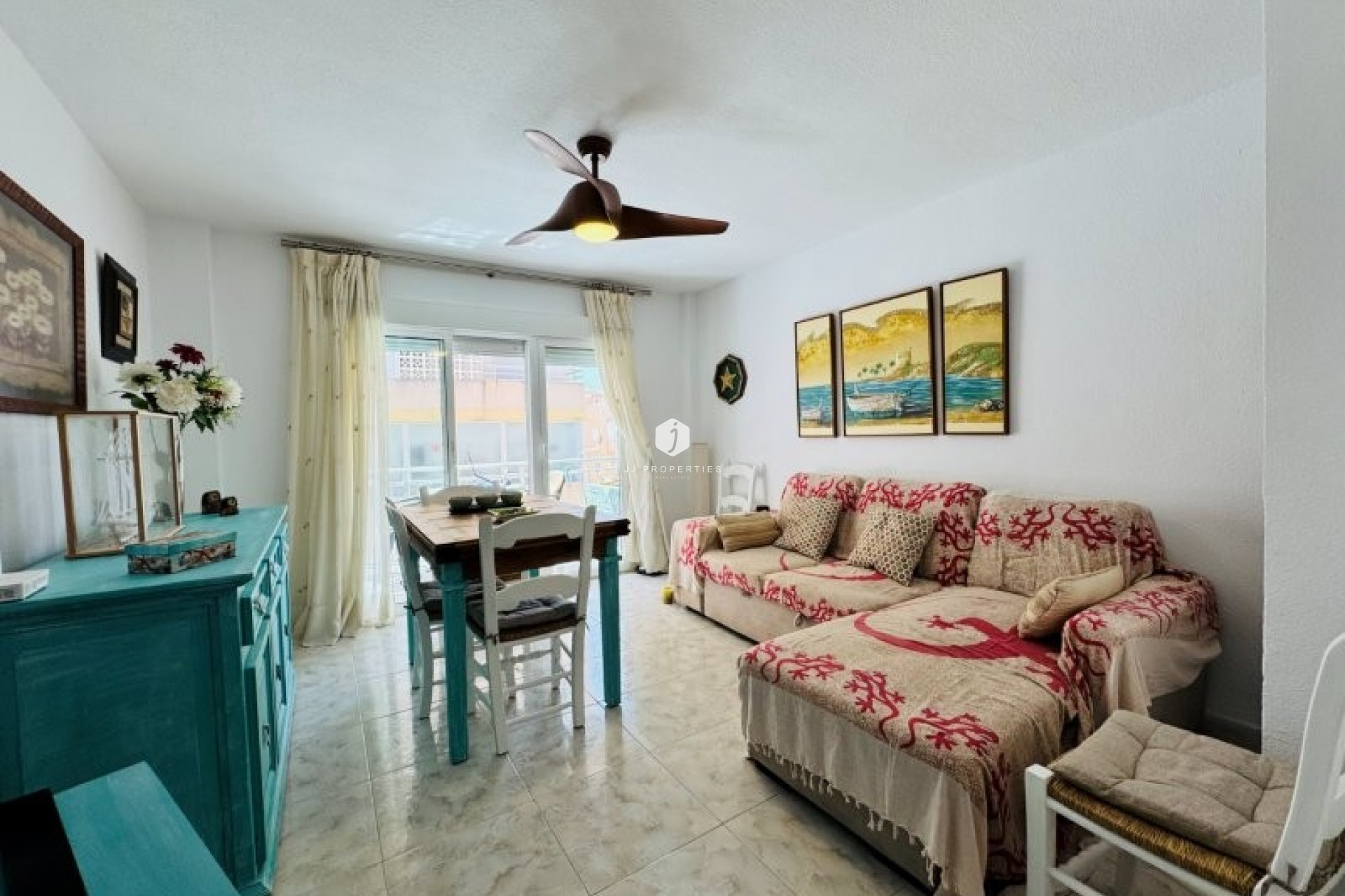 Resale - Apartment / flat -
La Mata - Costa Blanca