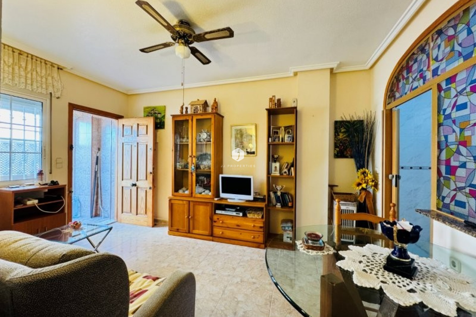 Resale - Apartment / flat -
La Mata - Costa Blanca