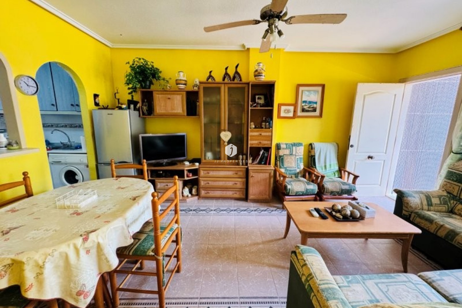 Resale - Apartment / flat -
La Mata - Costa Blanca
