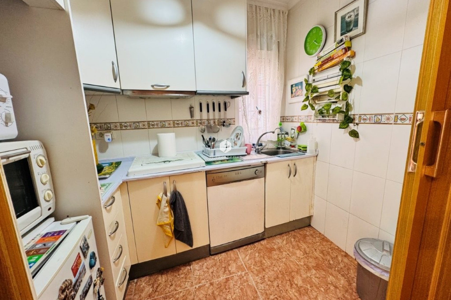 Resale - Apartment / flat -
La Mata - Costa Blanca