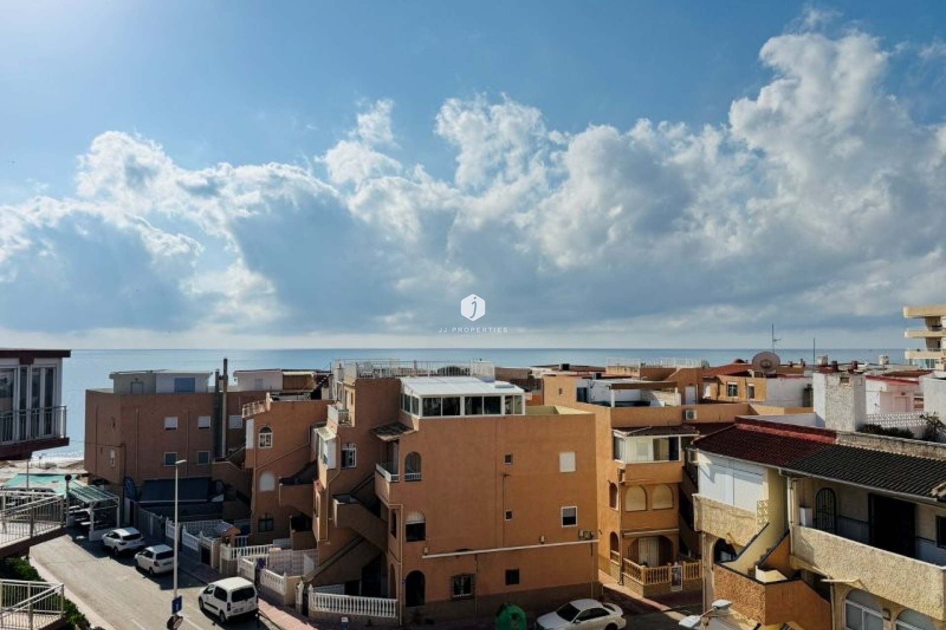 Resale - Apartment / flat -
La Mata - Costa Blanca
