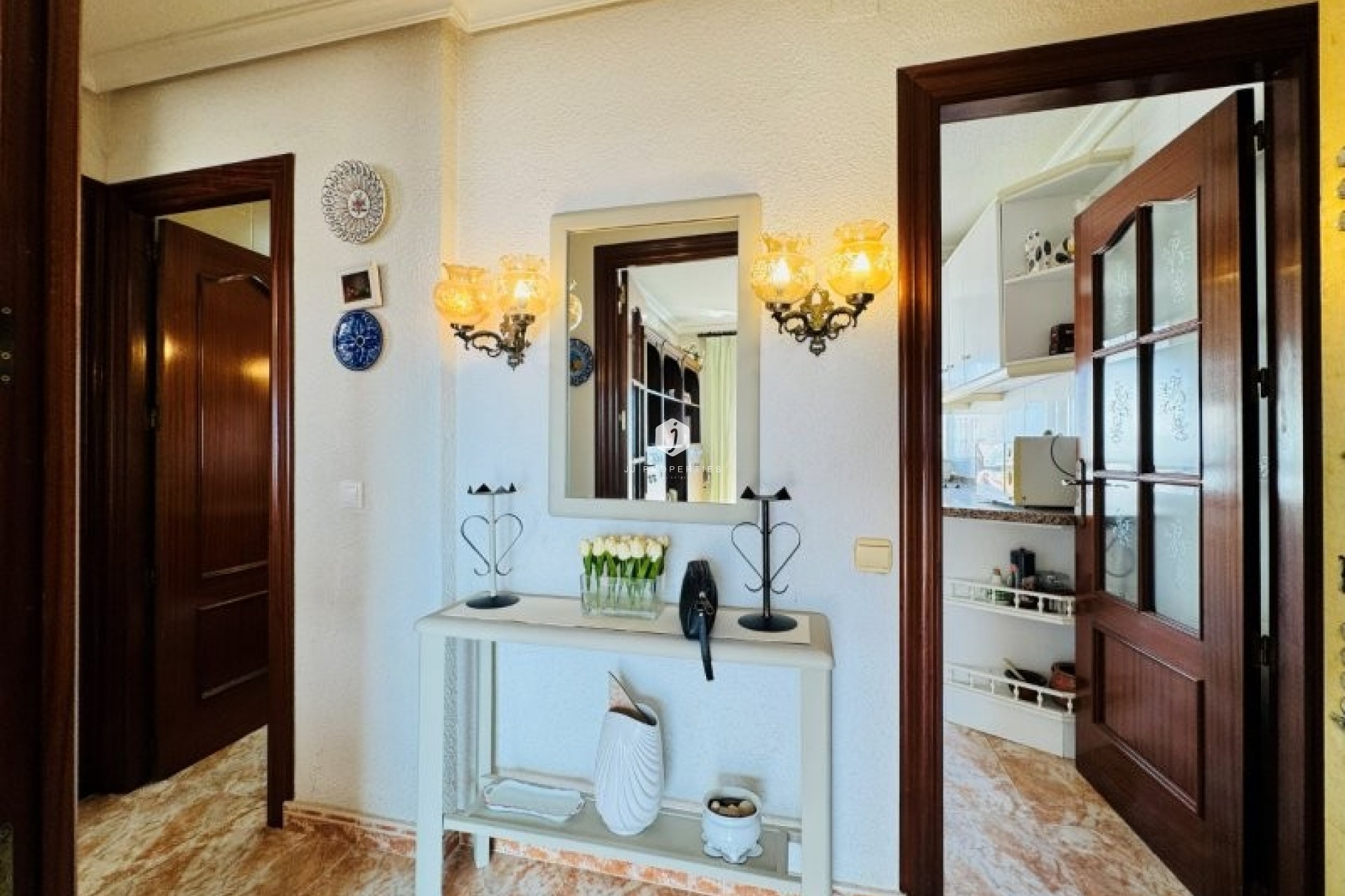Resale - Apartment / flat -
La Mata - Costa Blanca