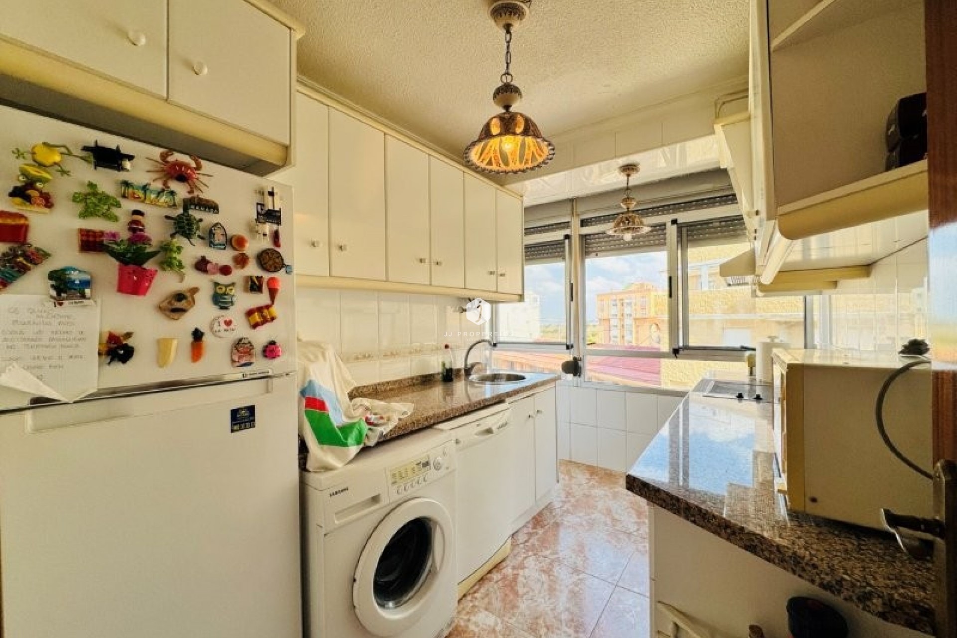 Resale - Apartment / flat -
La Mata - Costa Blanca