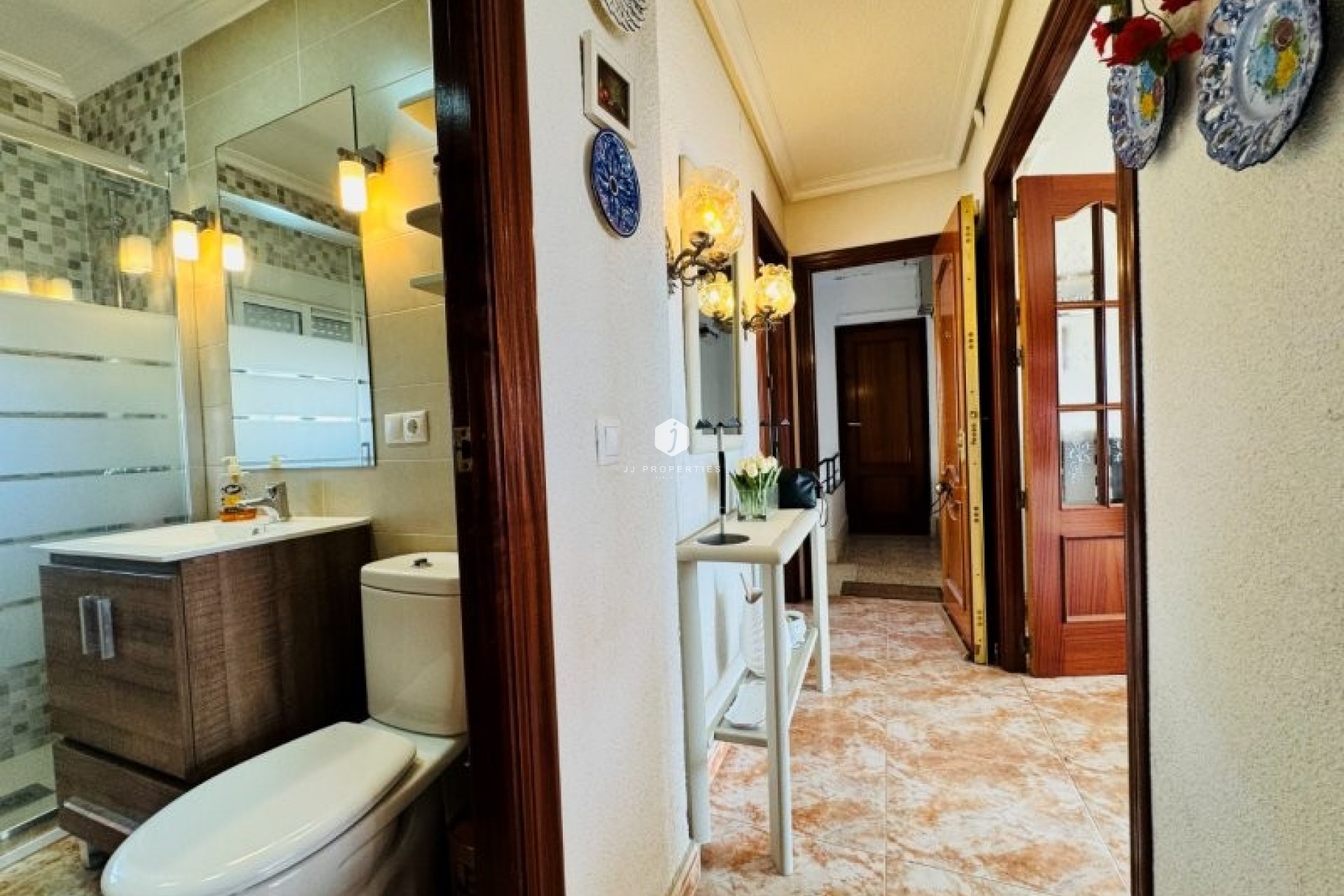 Resale - Apartment / flat -
La Mata - Costa Blanca