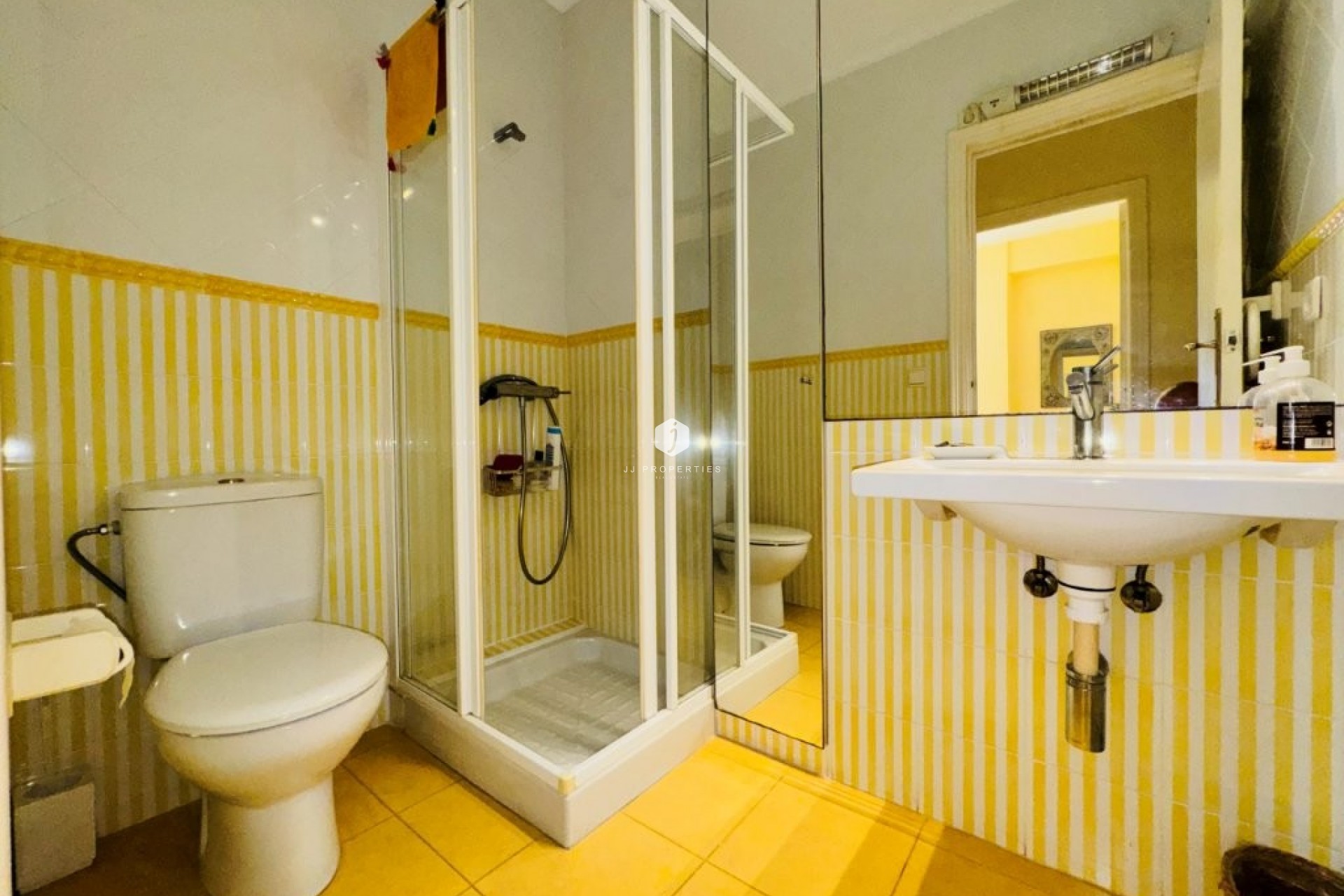 Resale - Apartment / flat -
La Mata - Costa Blanca