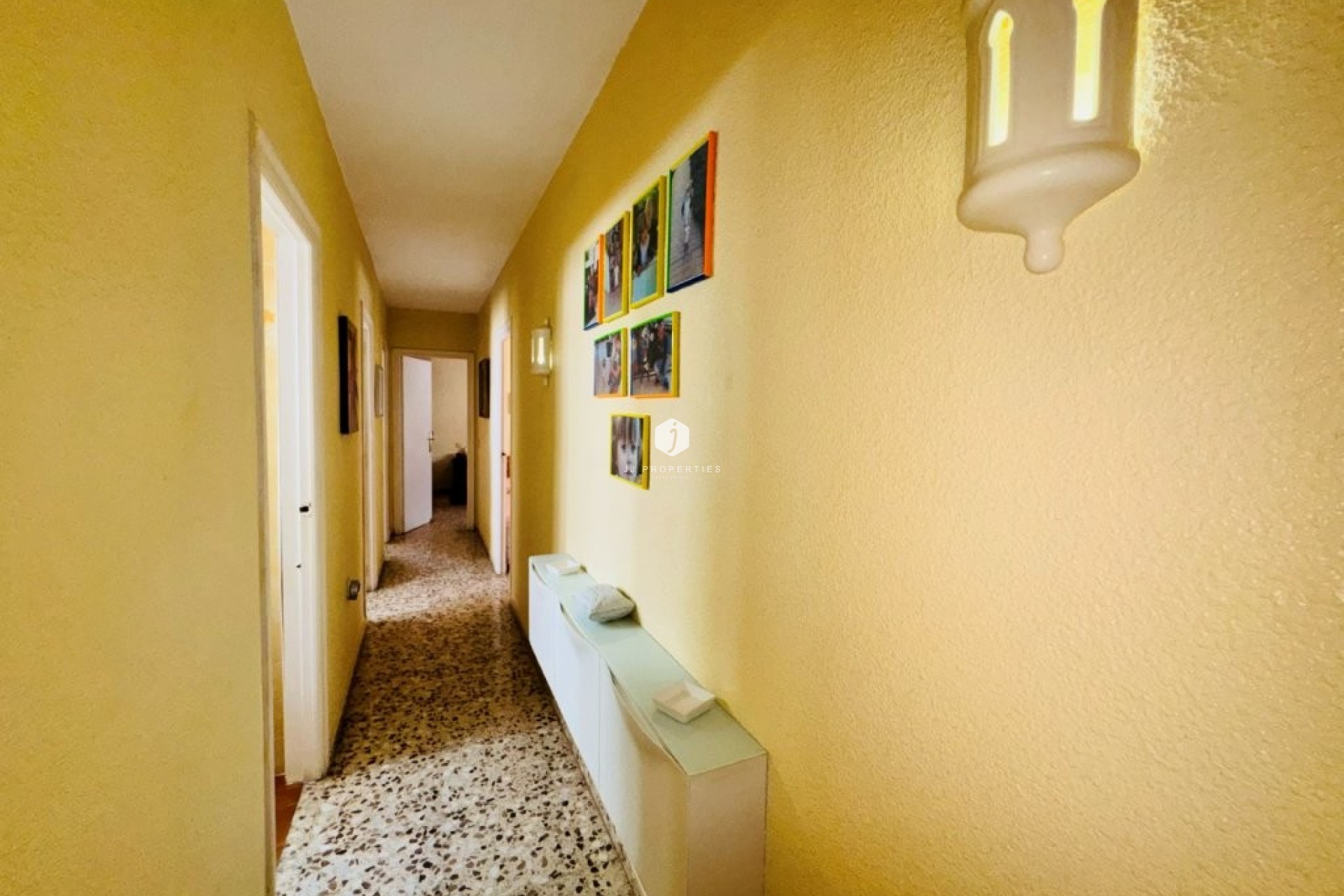 Resale - Apartment / flat -
La Mata - Costa Blanca