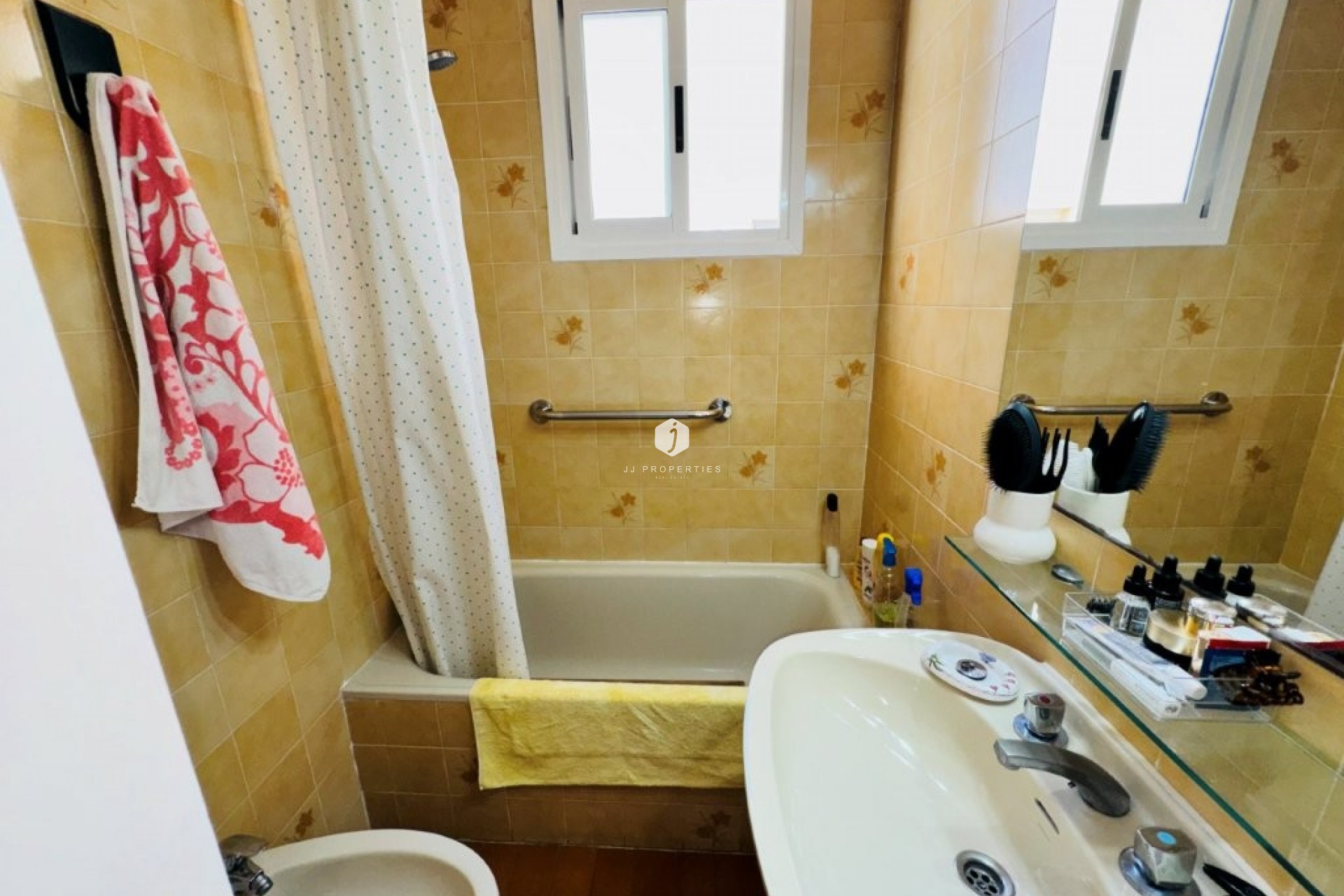 Resale - Apartment / flat -
La Mata - Costa Blanca