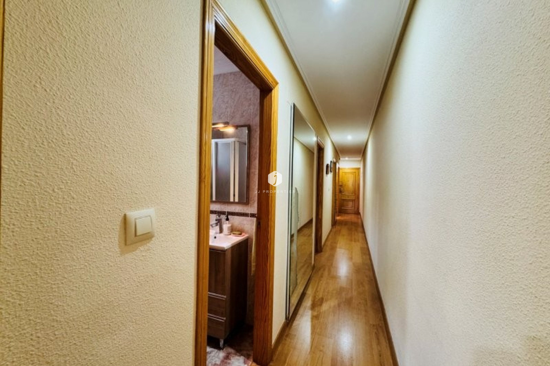 Resale - Apartment / flat -
La Mata - Costa Blanca