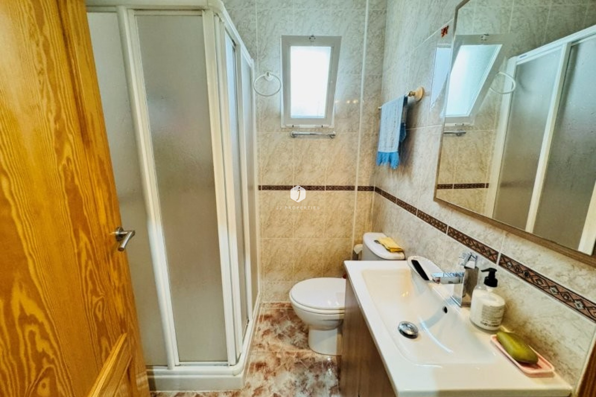 Resale - Apartment / flat -
La Mata - Costa Blanca