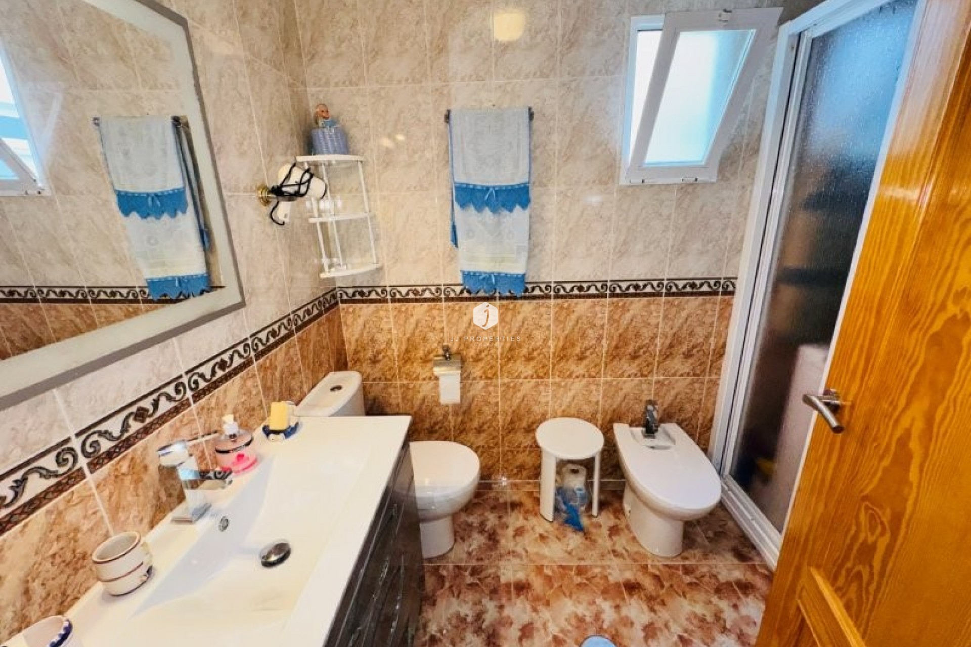 Resale - Apartment / flat -
La Mata - Costa Blanca