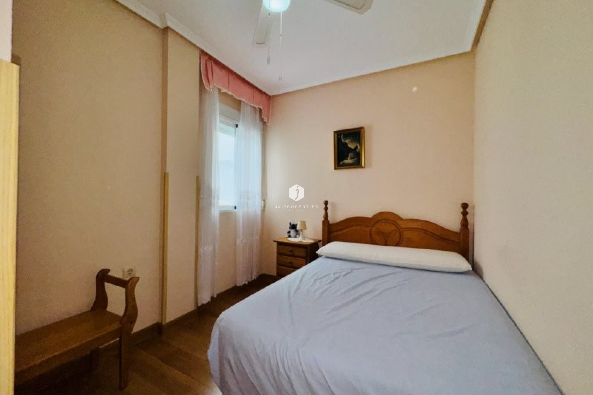 Resale - Apartment / flat -
La Mata - Costa Blanca