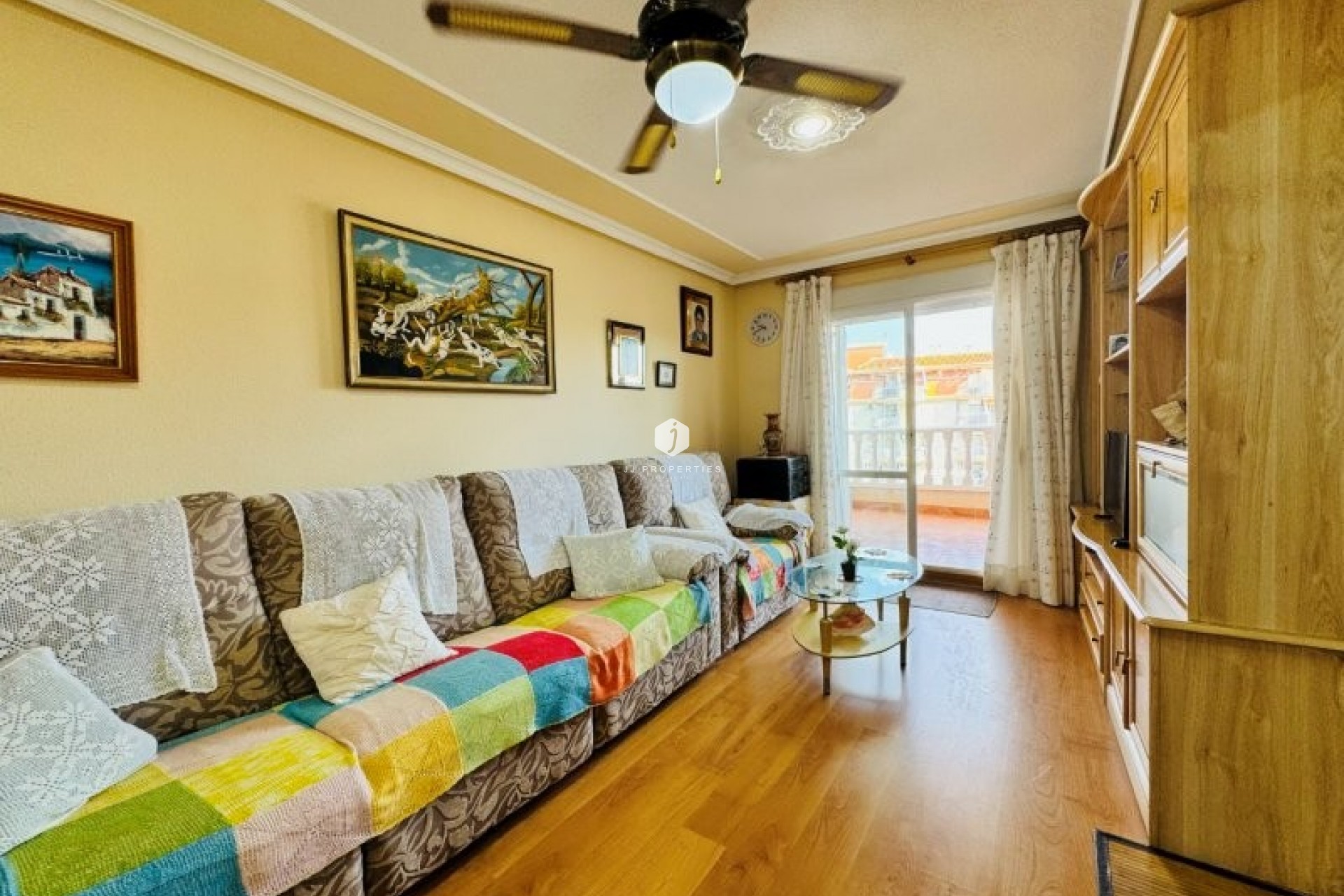 Resale - Apartment / flat -
La Mata - Costa Blanca