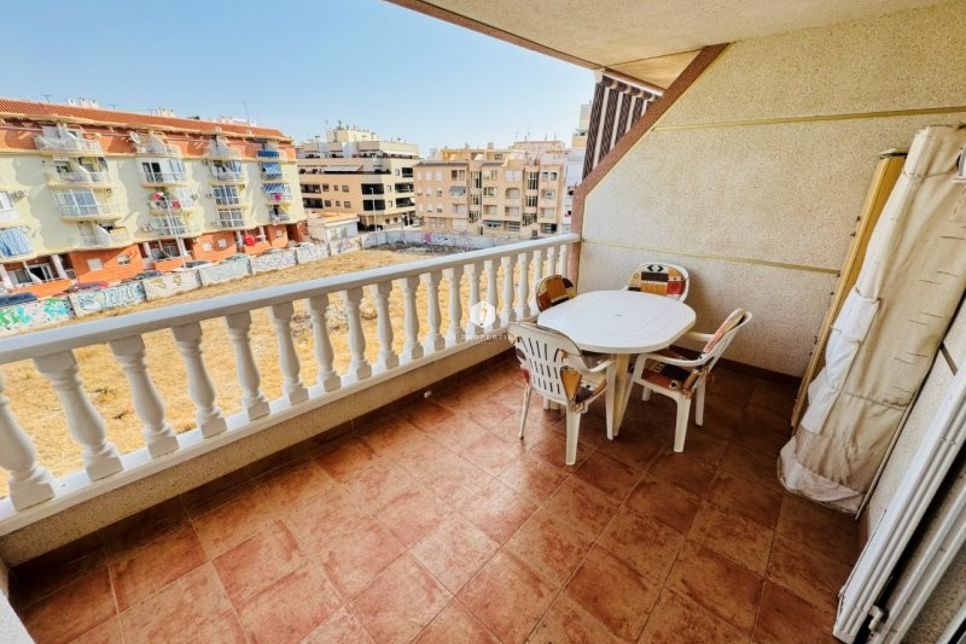 Resale - Apartment / flat -
La Mata - Costa Blanca