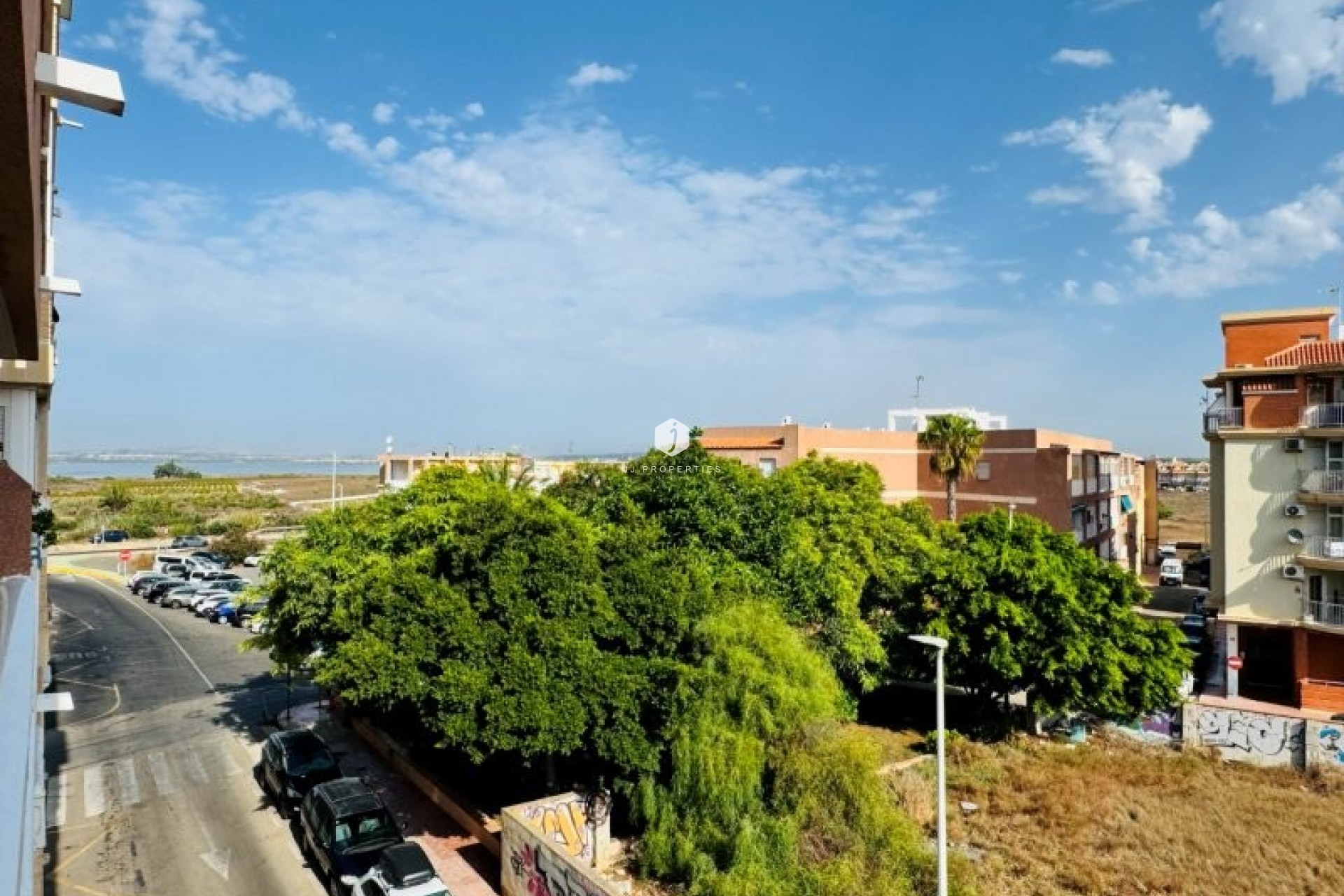Resale - Apartment / flat -
La Mata - Costa Blanca