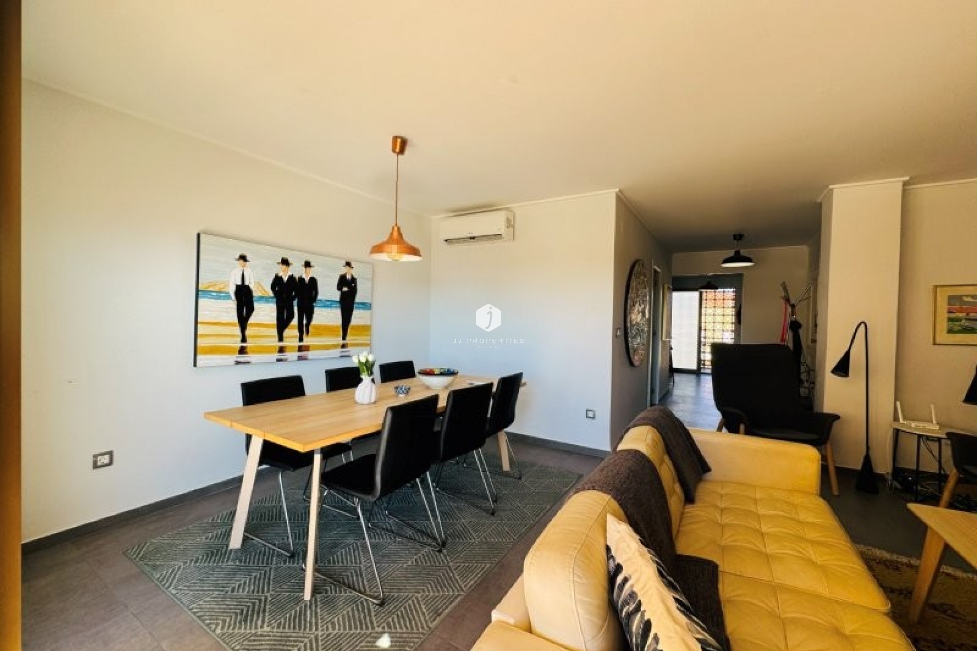 Resale - Apartment / flat -
La Mata - Costa Blanca