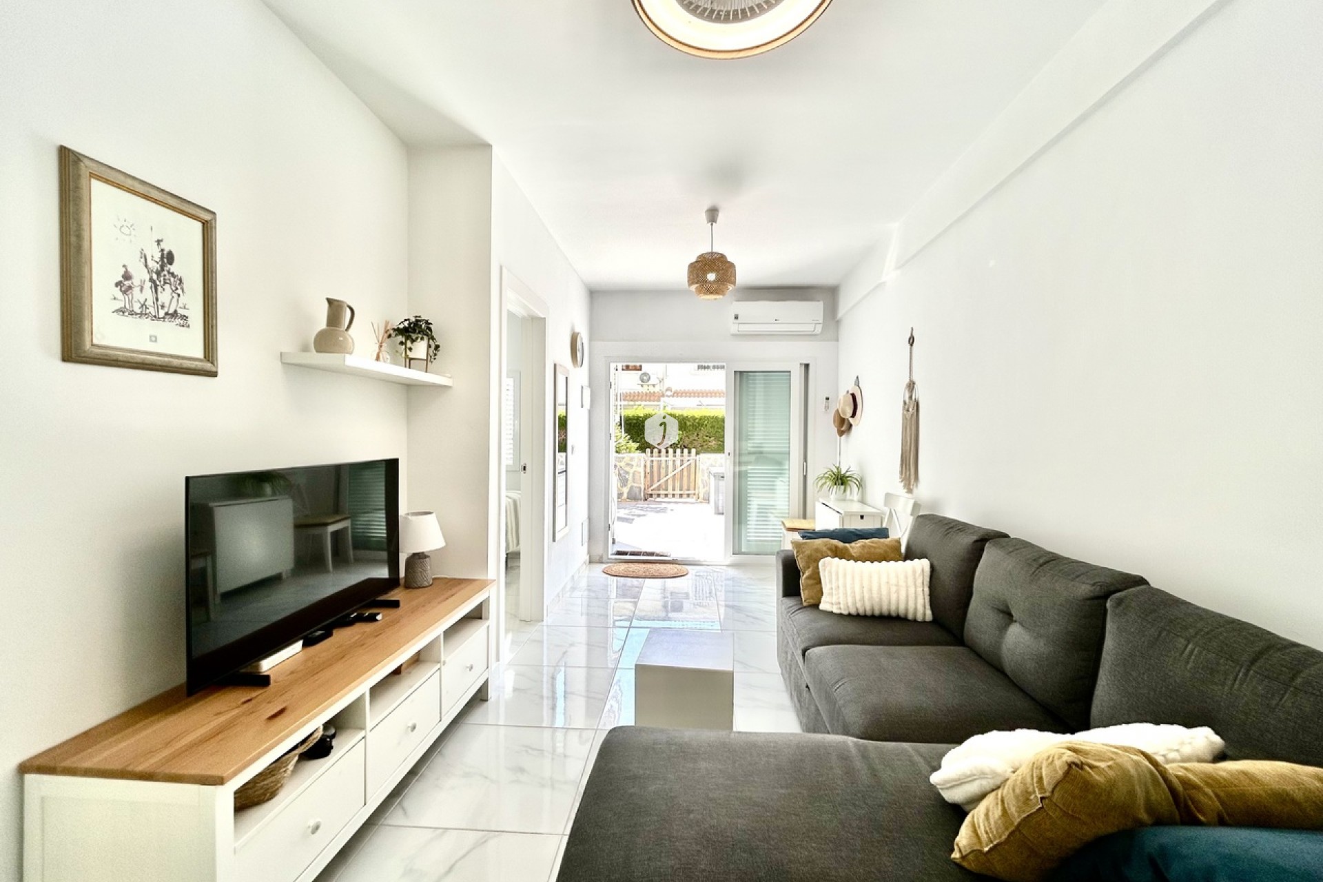 Resale - Apartment / flat -
La Zenia - Costa Blanca