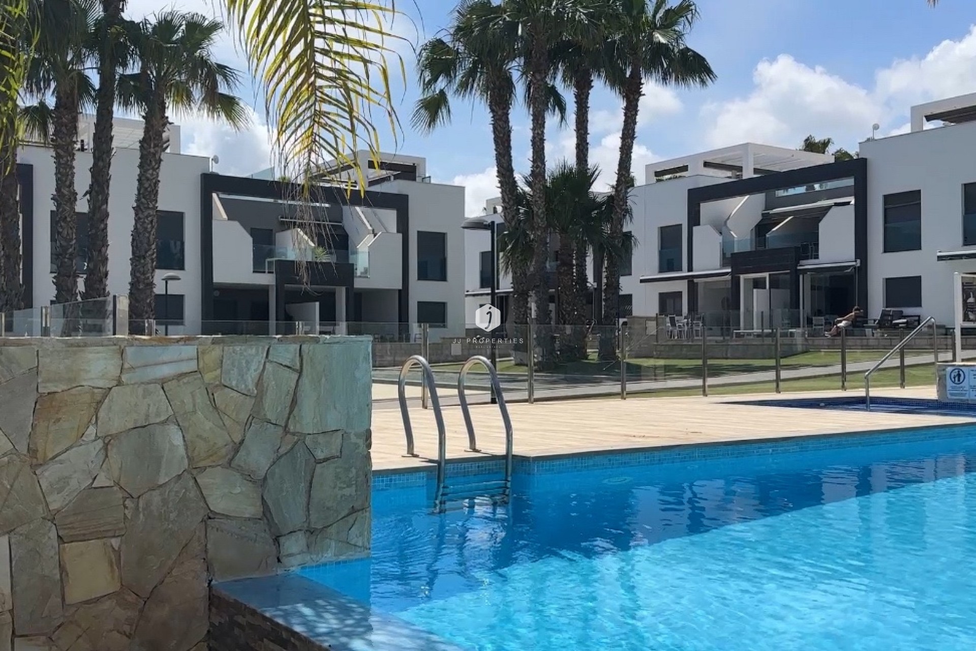 Resale - Apartment / flat -
La Zenia - Costa Blanca