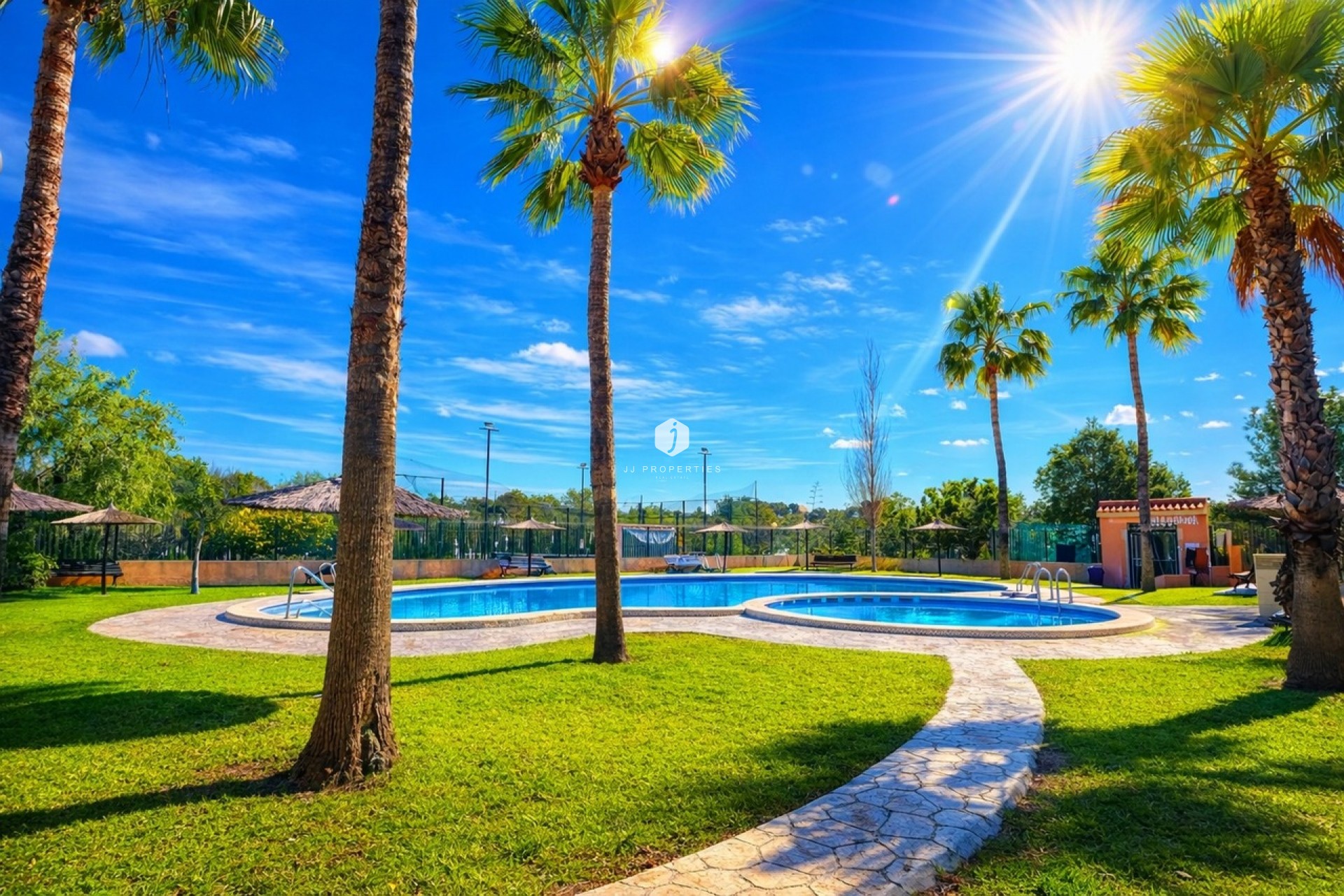 Resale - Apartment / flat -
Los Altos - Costa Blanca