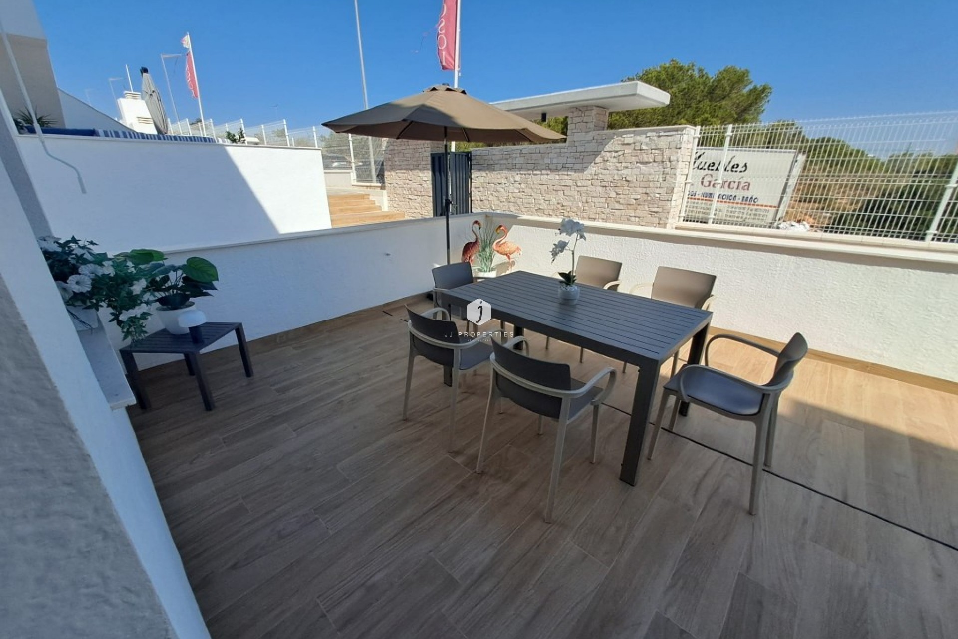 Resale - Apartment / flat -
Los Balcones - Costa Blanca