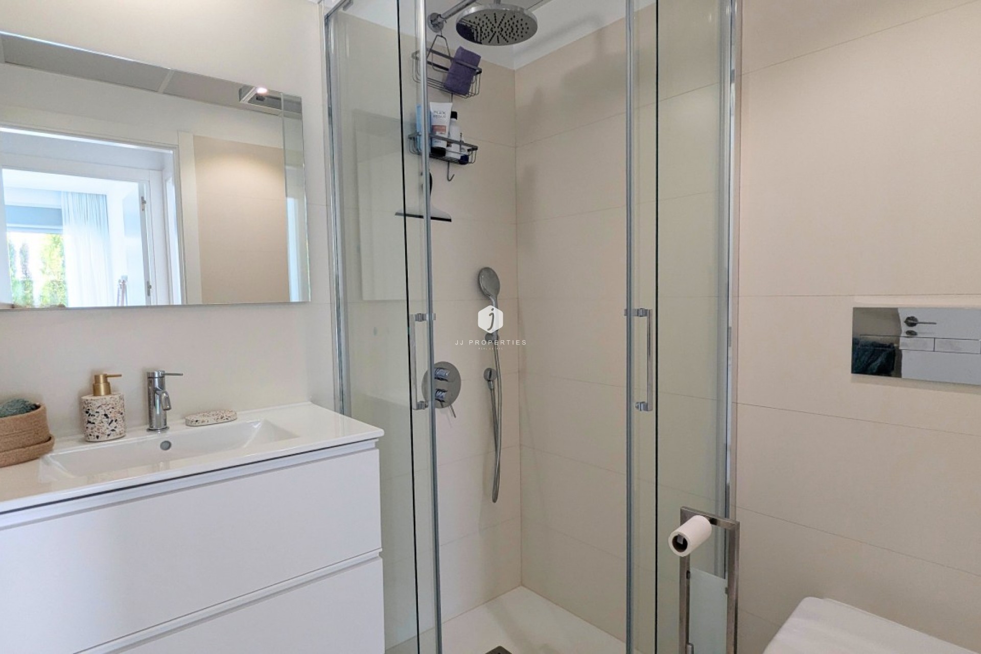 Resale - Apartment / flat -
Los Balcones - Costa Blanca